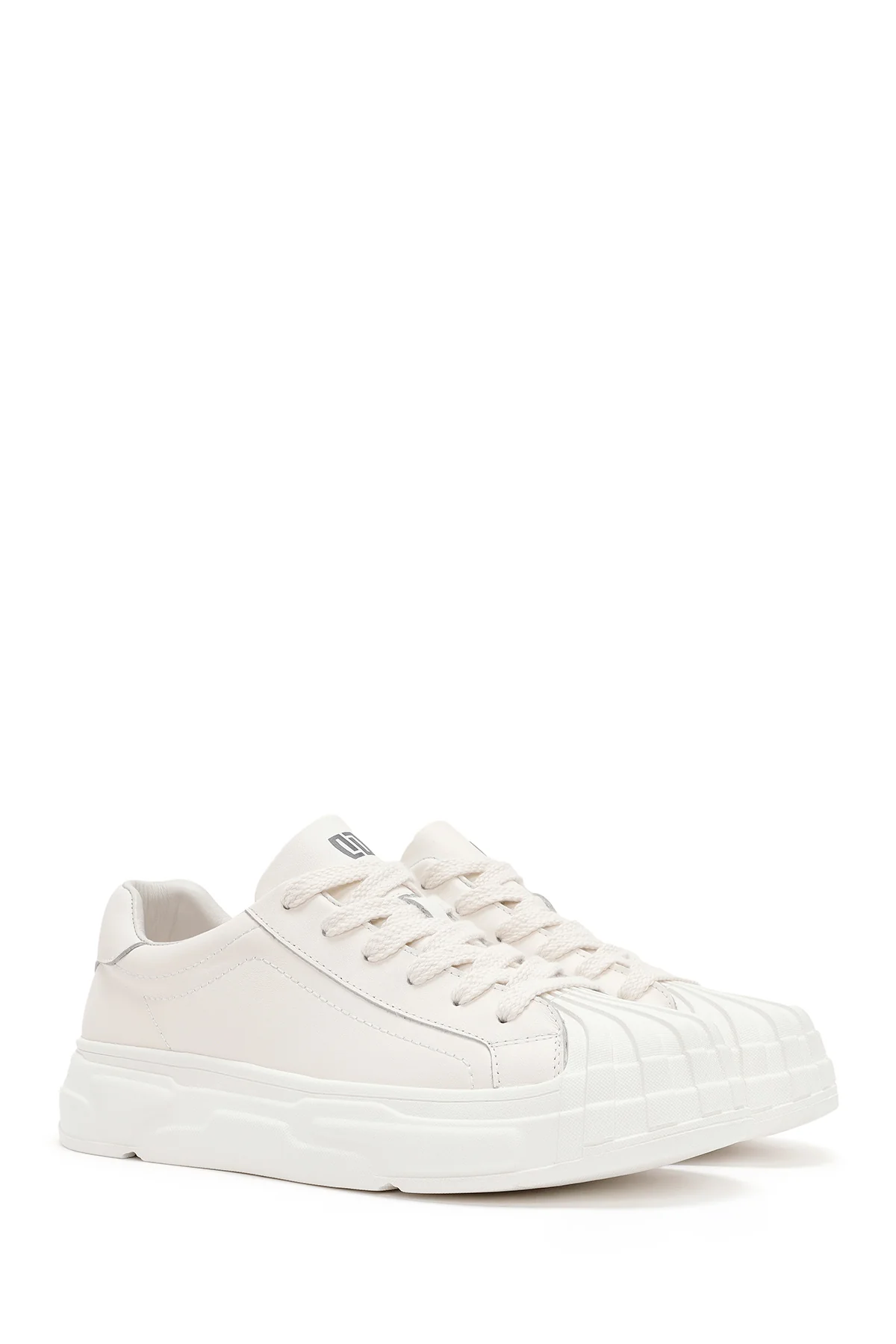 Erkek Beyaz Bağcıklı Deri Sneaker - Image 3