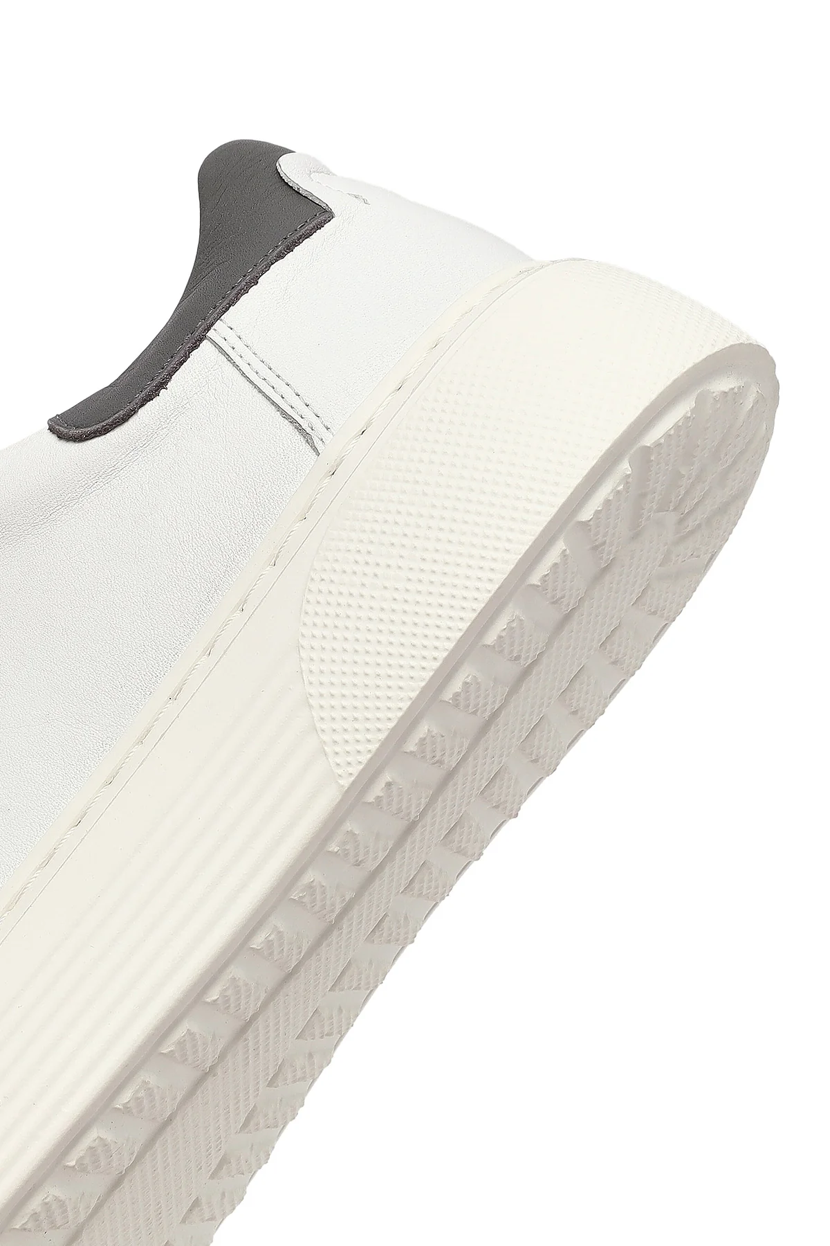 Erkek Beyaz Bağcıklı Kalın Tabanlı Deri Sneaker - Image 10