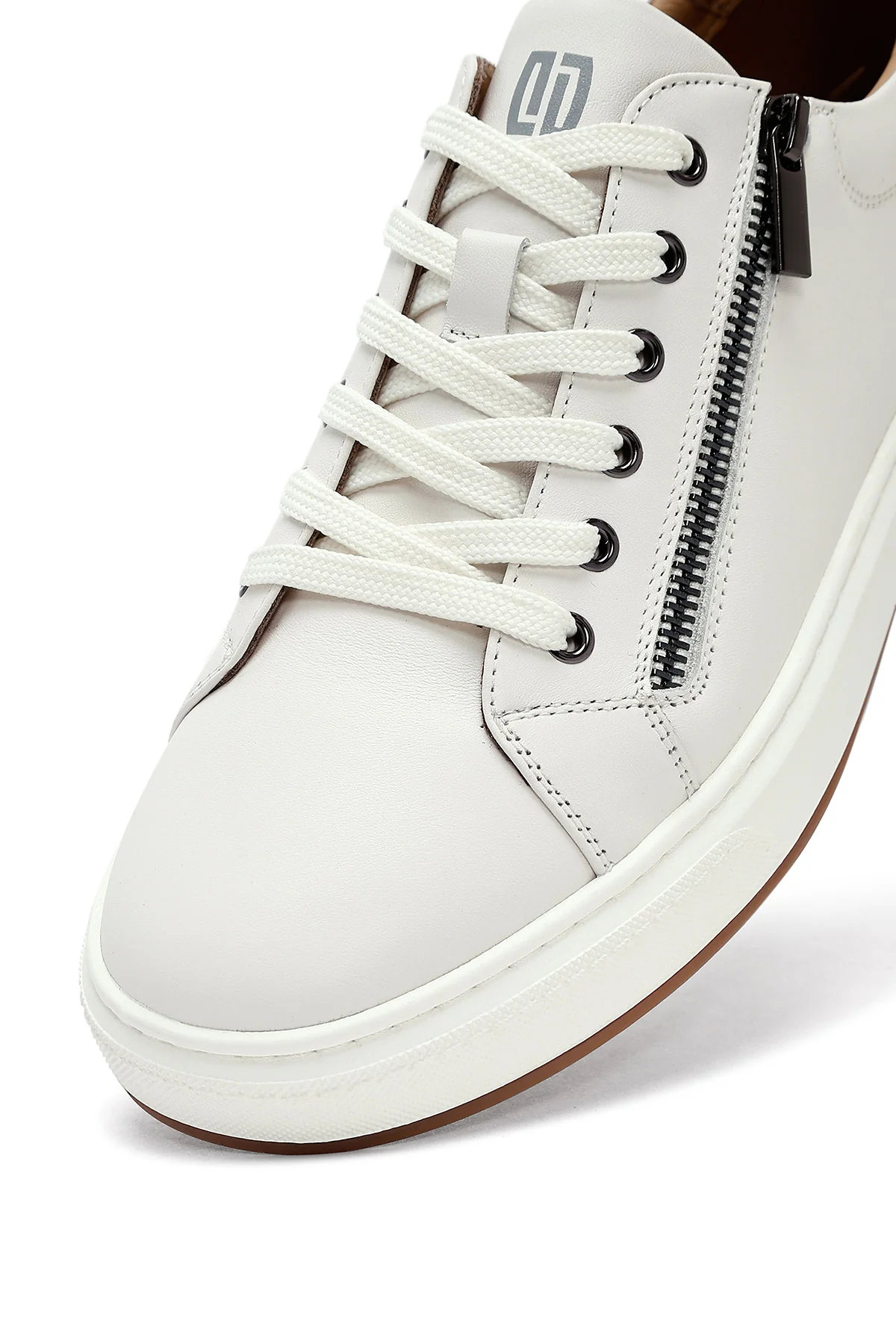 Erkek Beyaz Bağcıklı Deri Sneaker - Image 8