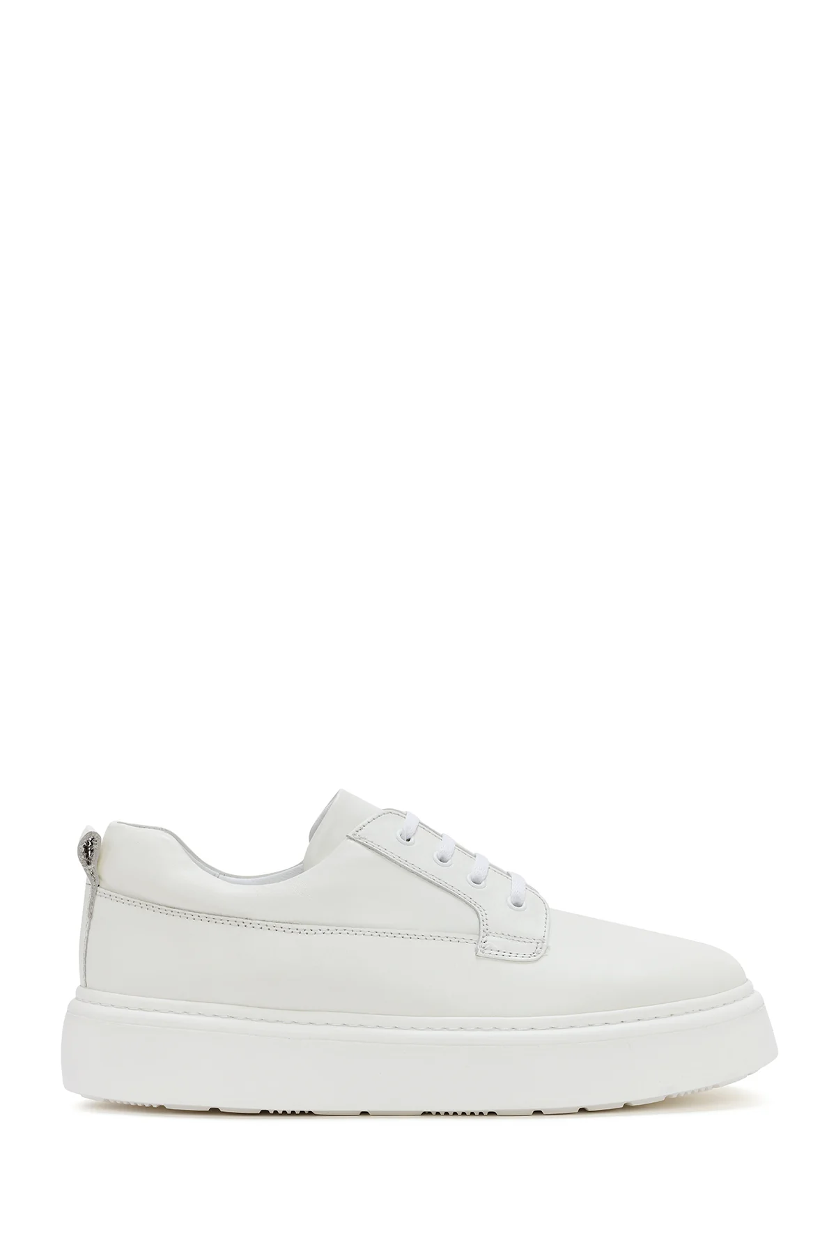 Erkek Beyaz Bağcıklı Kalın Tabanlı Deri Sneaker