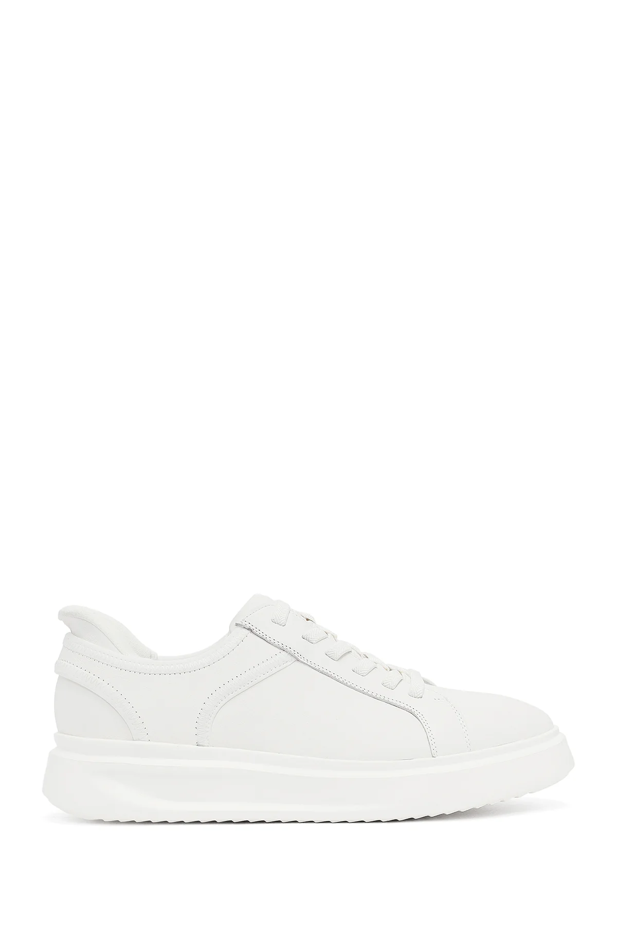 Erkek Beyaz Bağcıklı Kalın Tabanlı Deri Sneaker