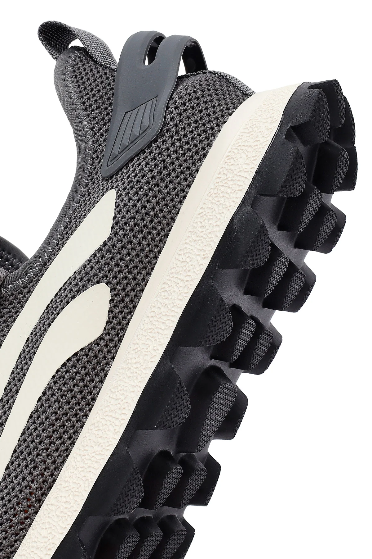 Derimod Zero Erkek Gri Bağcıklı Kalın Tabanlı Kumaş Sneaker - Image 8