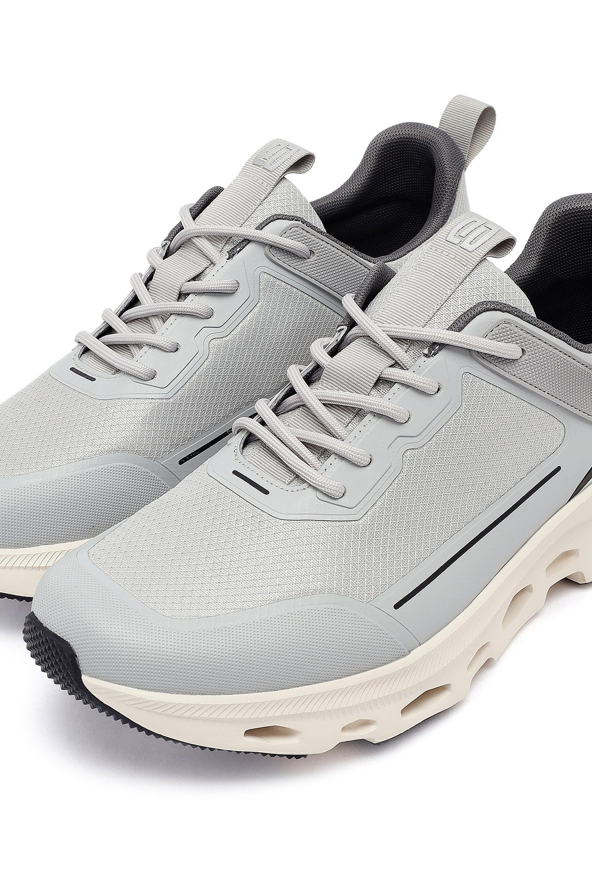 Erkek Gri Bağcıklı Kalın Tabanlı Kumaş Sneaker - Image 10