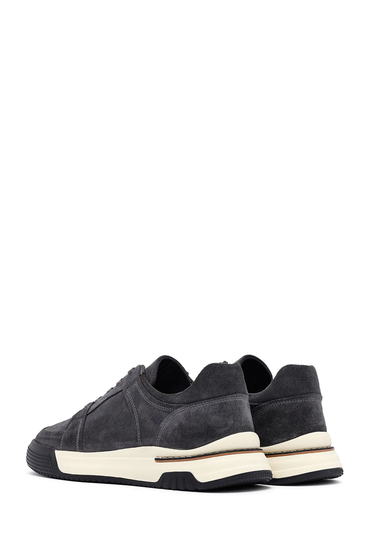 Erkek Gri Bağcıklı Süet Deri Sneaker - Image 5