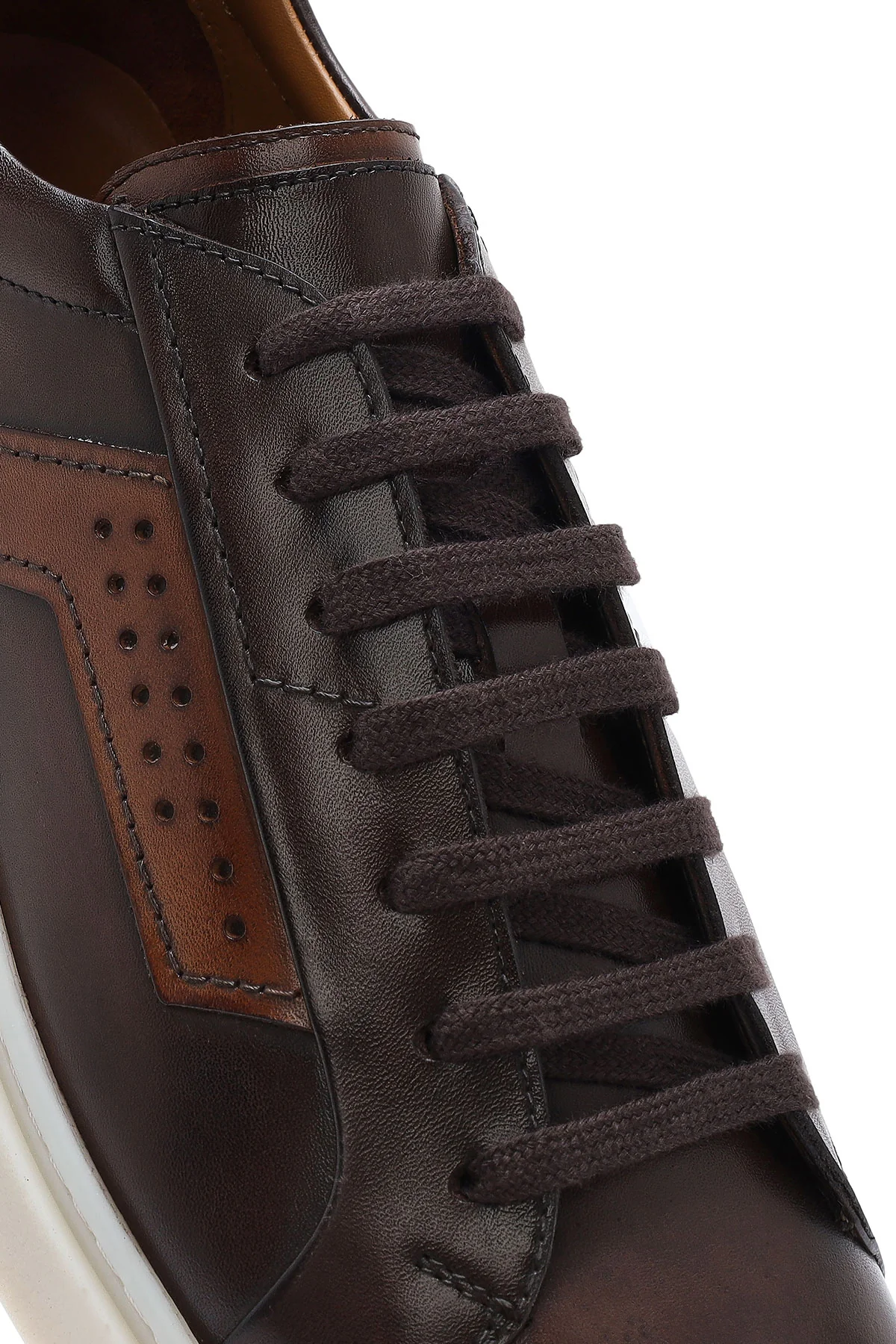 Erkek Kahverengi Bağcıklı Deri Sneaker - Image 9