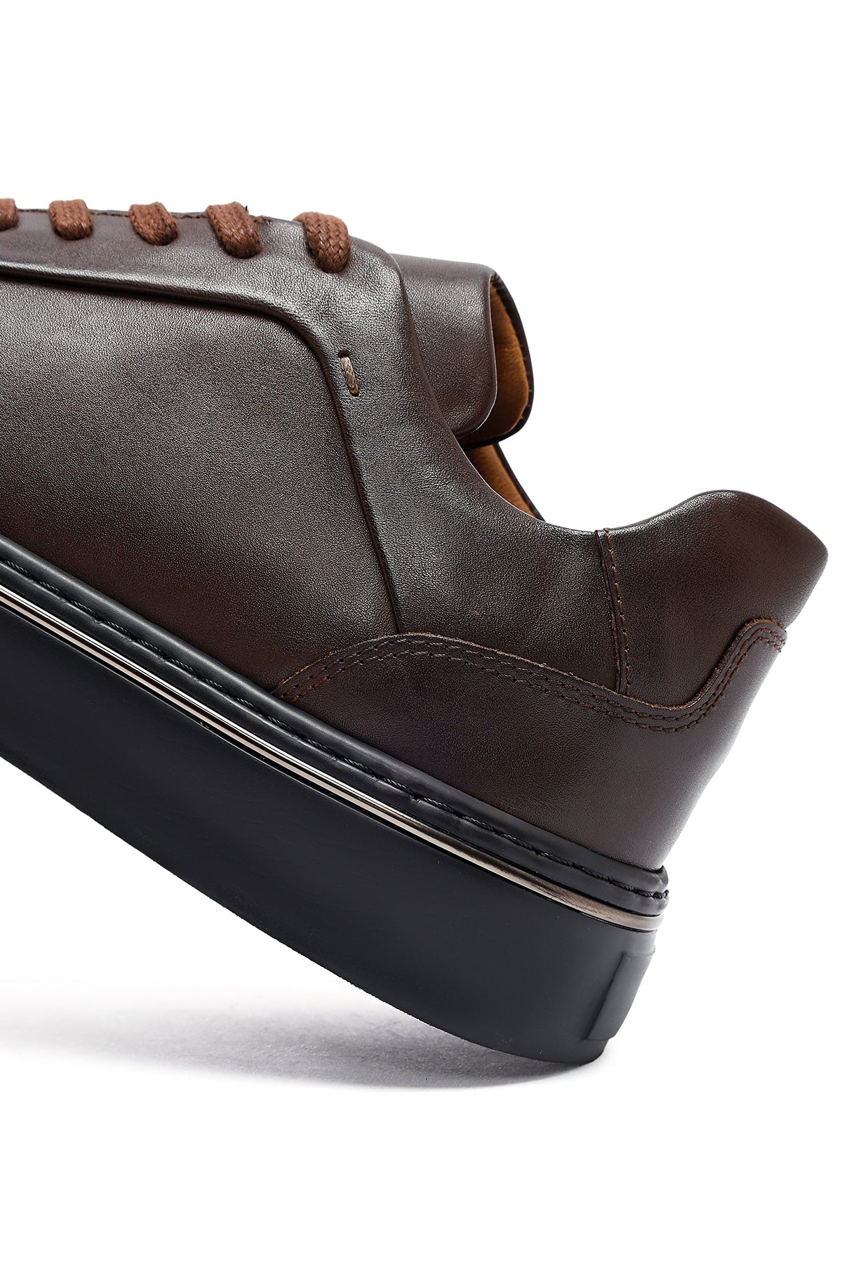Erkek Kahverengi Bağcıklı Kalın Tabanlı Deri Sneaker - Image 10