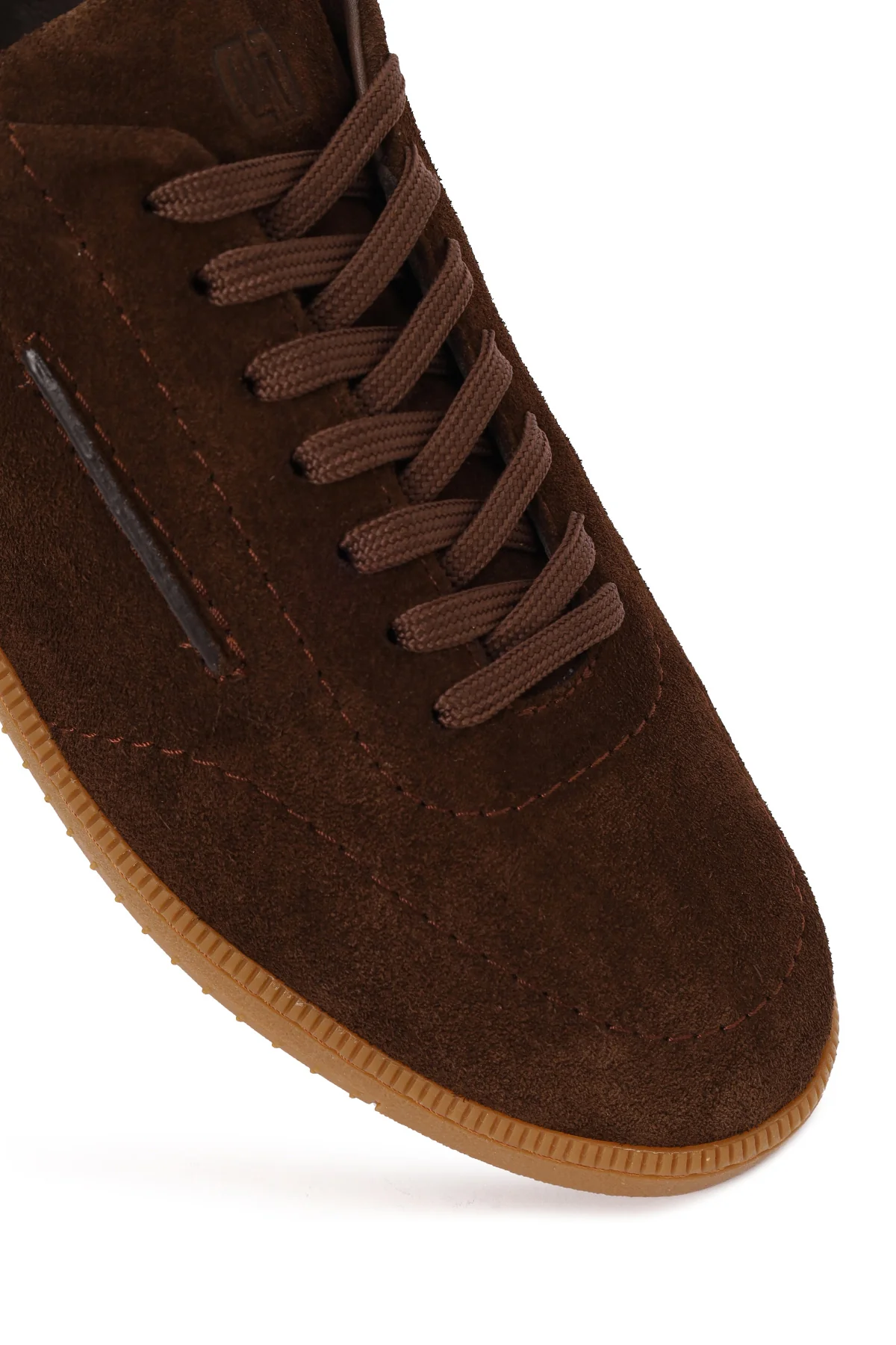 Erkek Kahverengi Bağcıklı Süet Deri Sneaker - Image 9