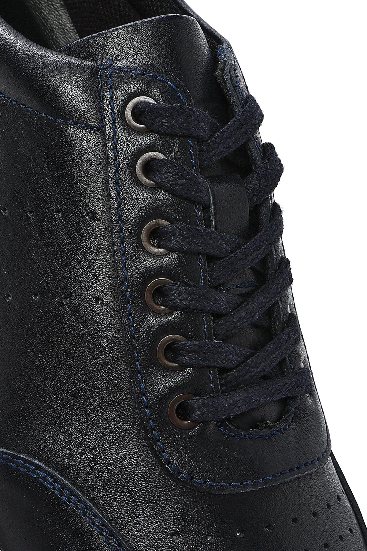 Erkek Lacivert Bağcıklı Deri Casual Sneaker - Image 9