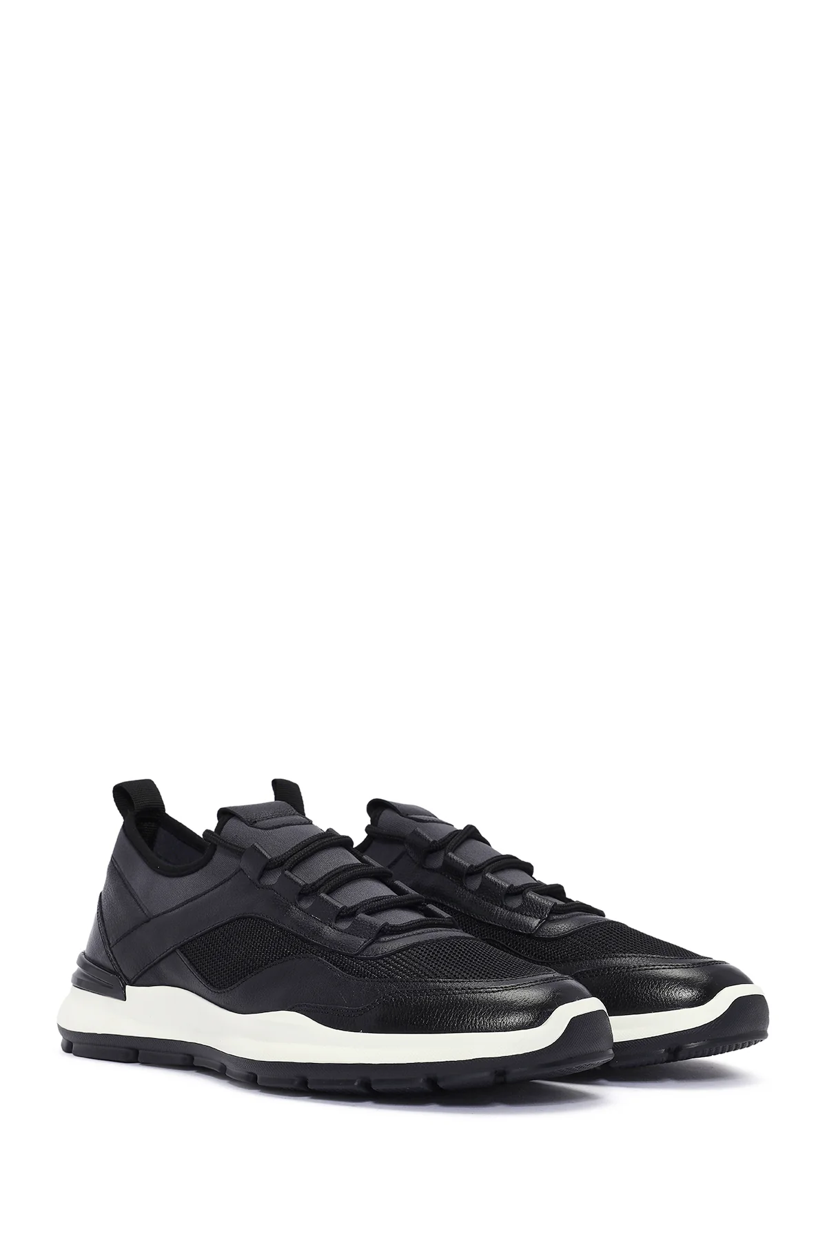 Erkek Siyah Bağcıklı Deri Casual Sneaker - Image 3