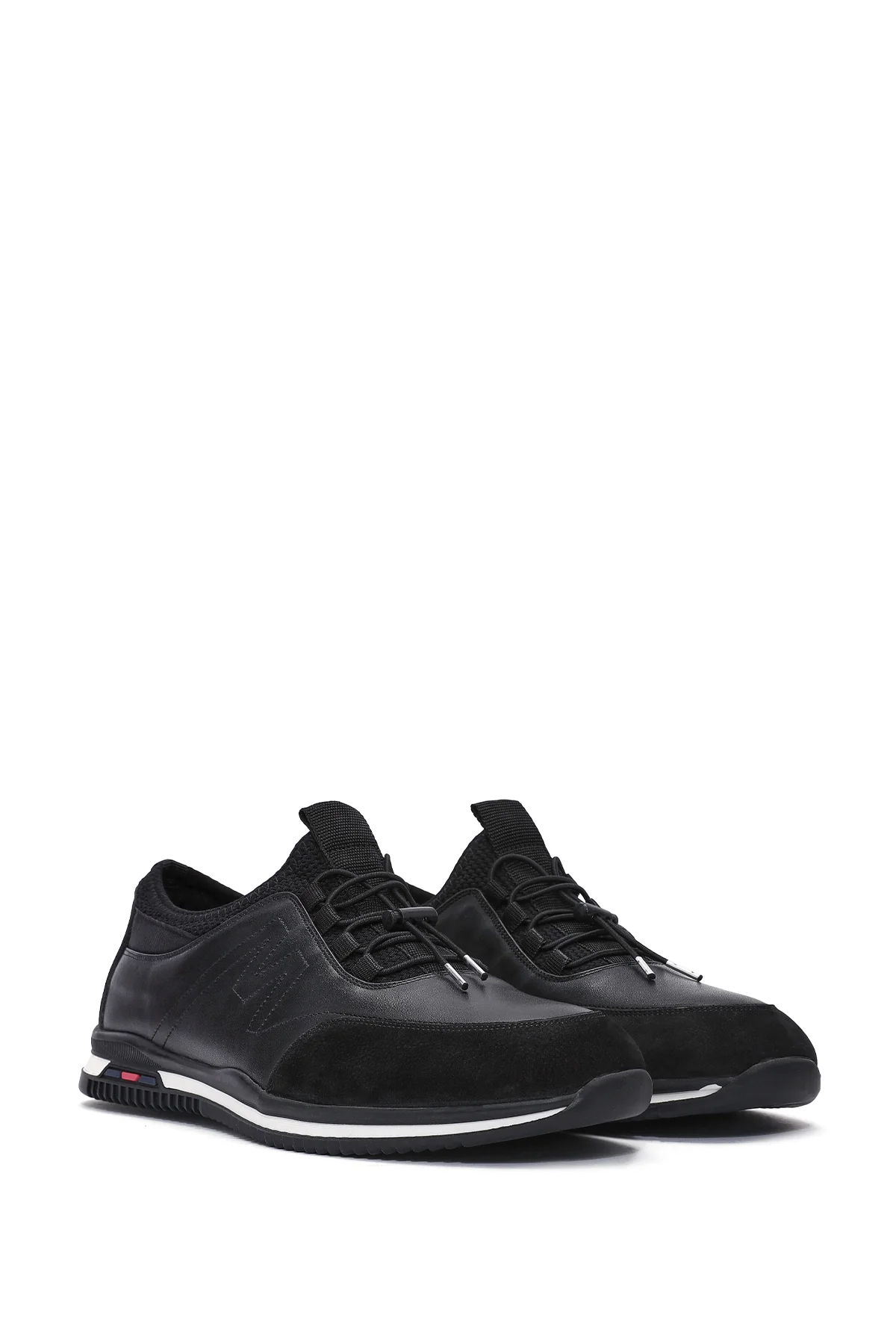Erkek Siyah Bağcıklı Deri Casual Sneaker - Image 3
