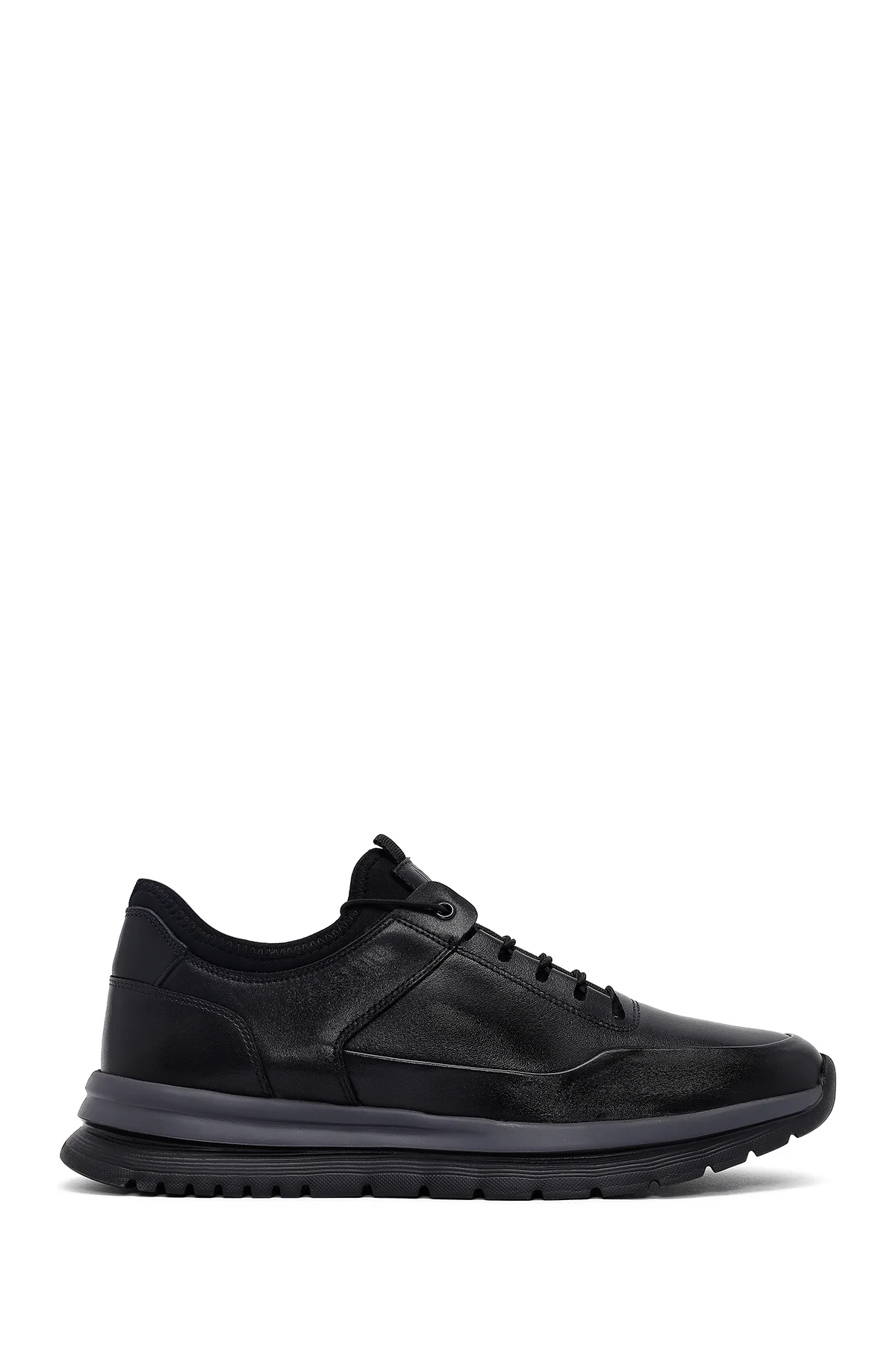 Erkek Siyah Bağcıklı Deri Casual Sneaker