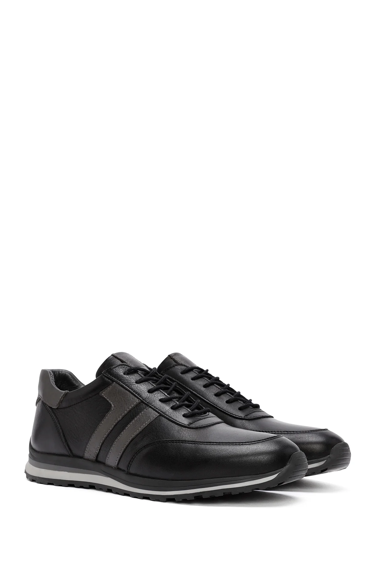 Erkek Siyah Bağcıklı Deri Casual Sneaker - Image 3