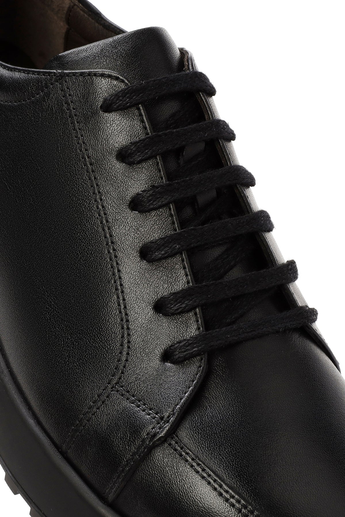 Erkek Siyah bağcıklı Deri Sneaker - Image 10