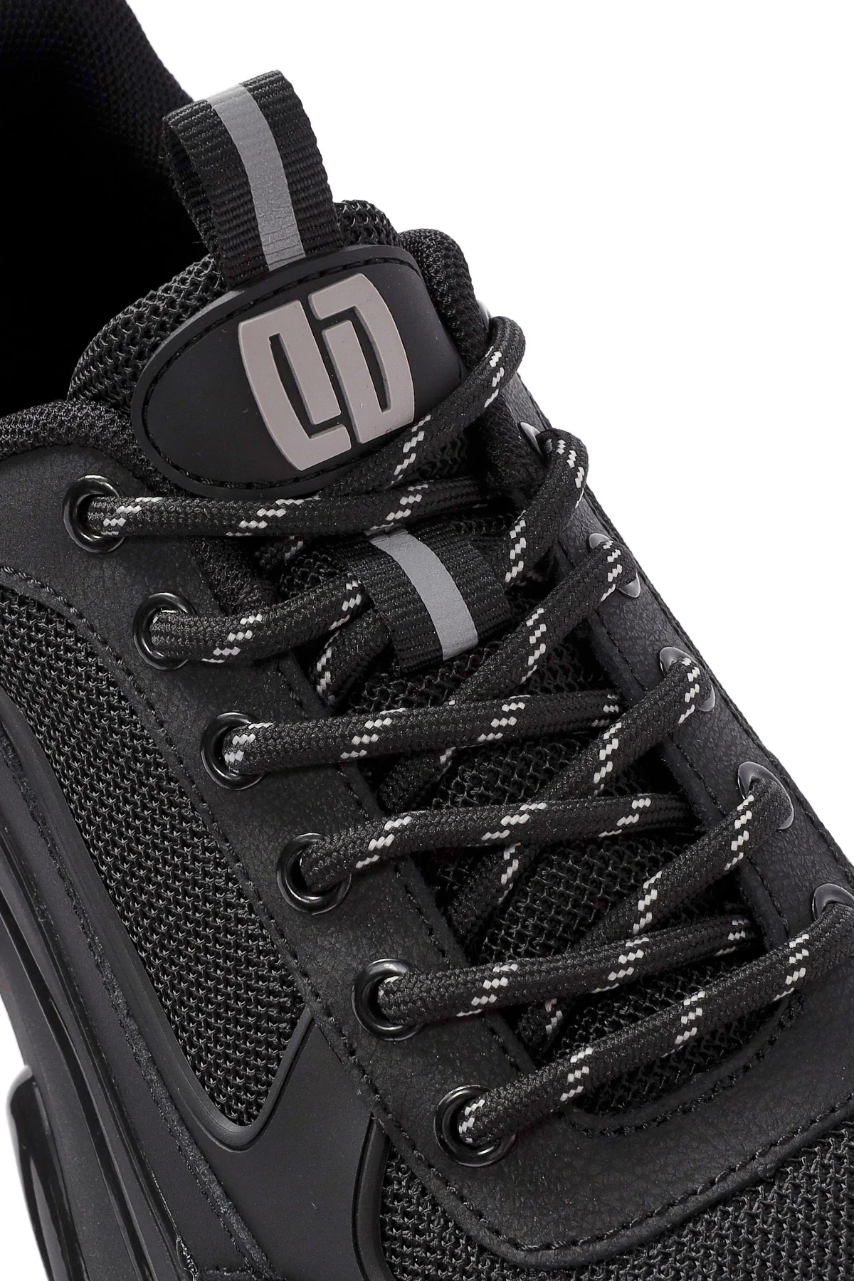 Erkek Siyah Bağcıklı Deri Sneaker - Image 10