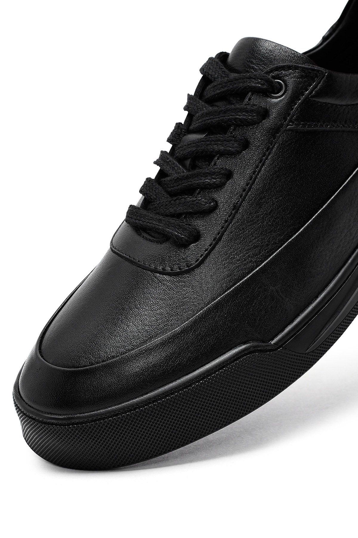 Erkek Siyah Bağcıklı Deri Sneaker - Image 10