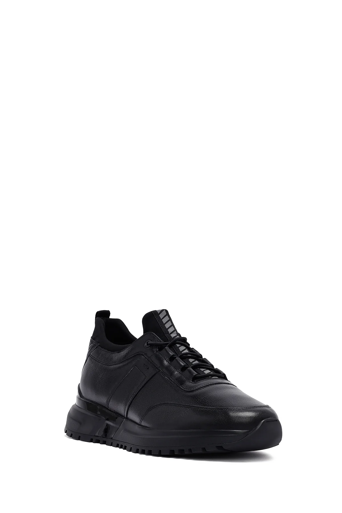 Erkek Siyah Bağcıklı Kalın Tabanlı Deri Casual Sneaker - Image 6