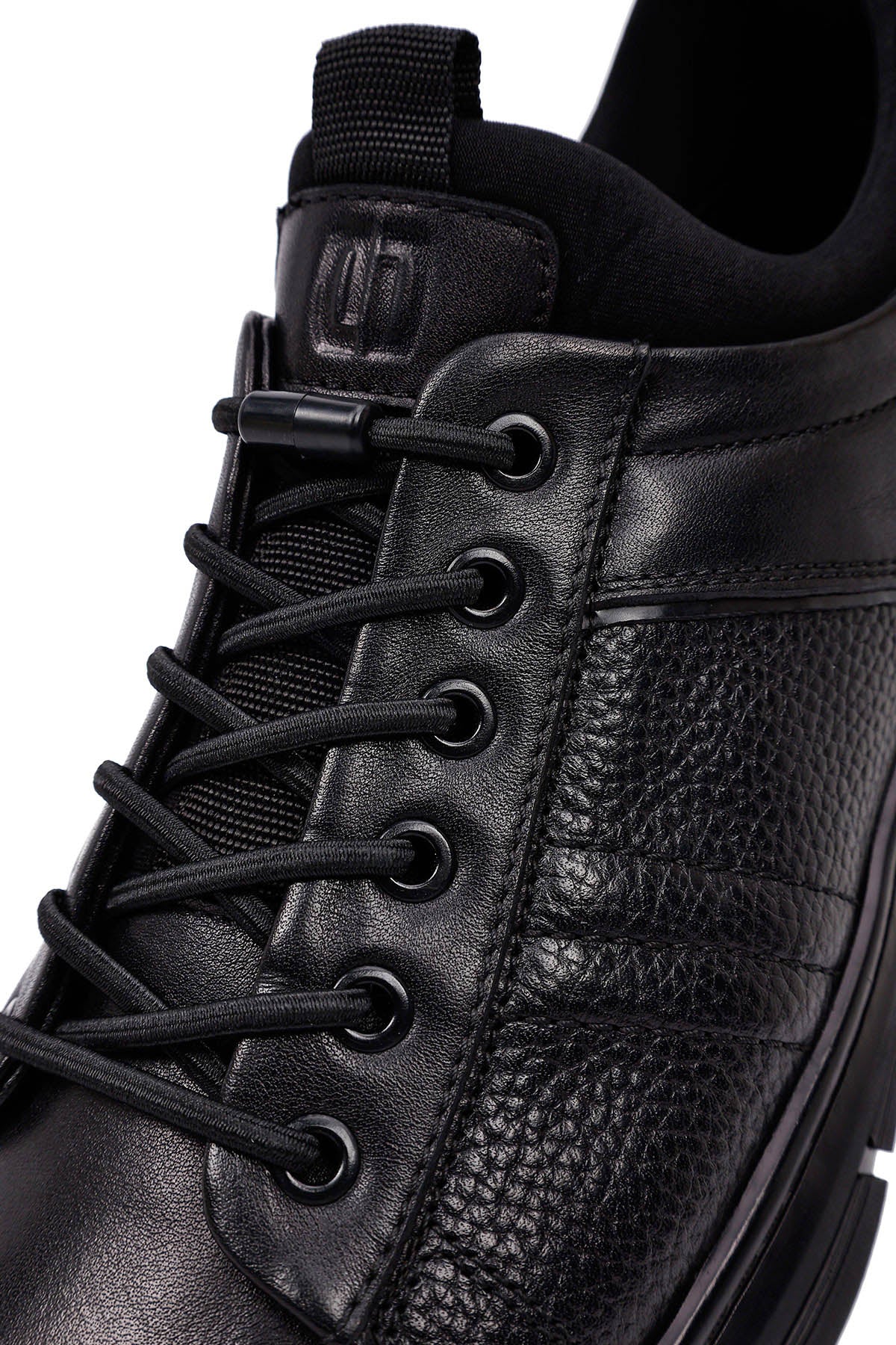 Erkek Siyah Bağcıklı Kalın Tabanlı Deri Casual Sneaker - Image 11