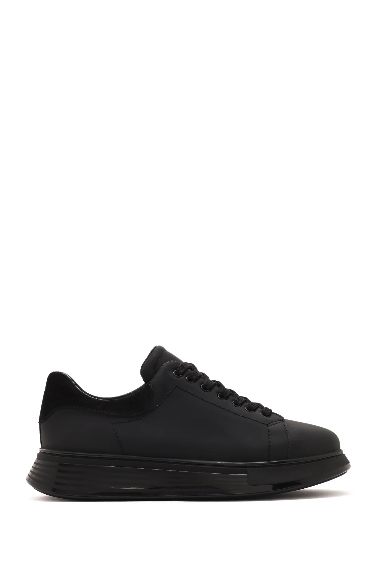 Erkek Siyah Bağcıklı Kalın Tabanlı Deri Sneaker