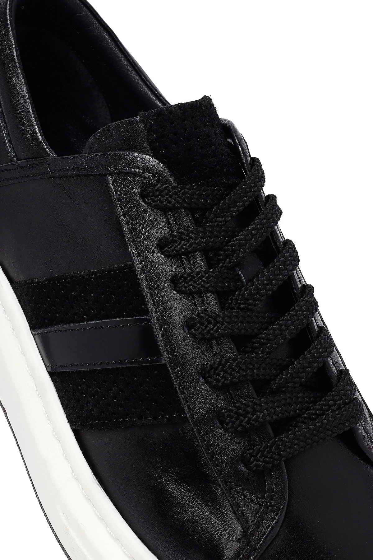 Erkek Siyah Bağcıklı Kalın Tabanlı Deri Sneaker - Image 9