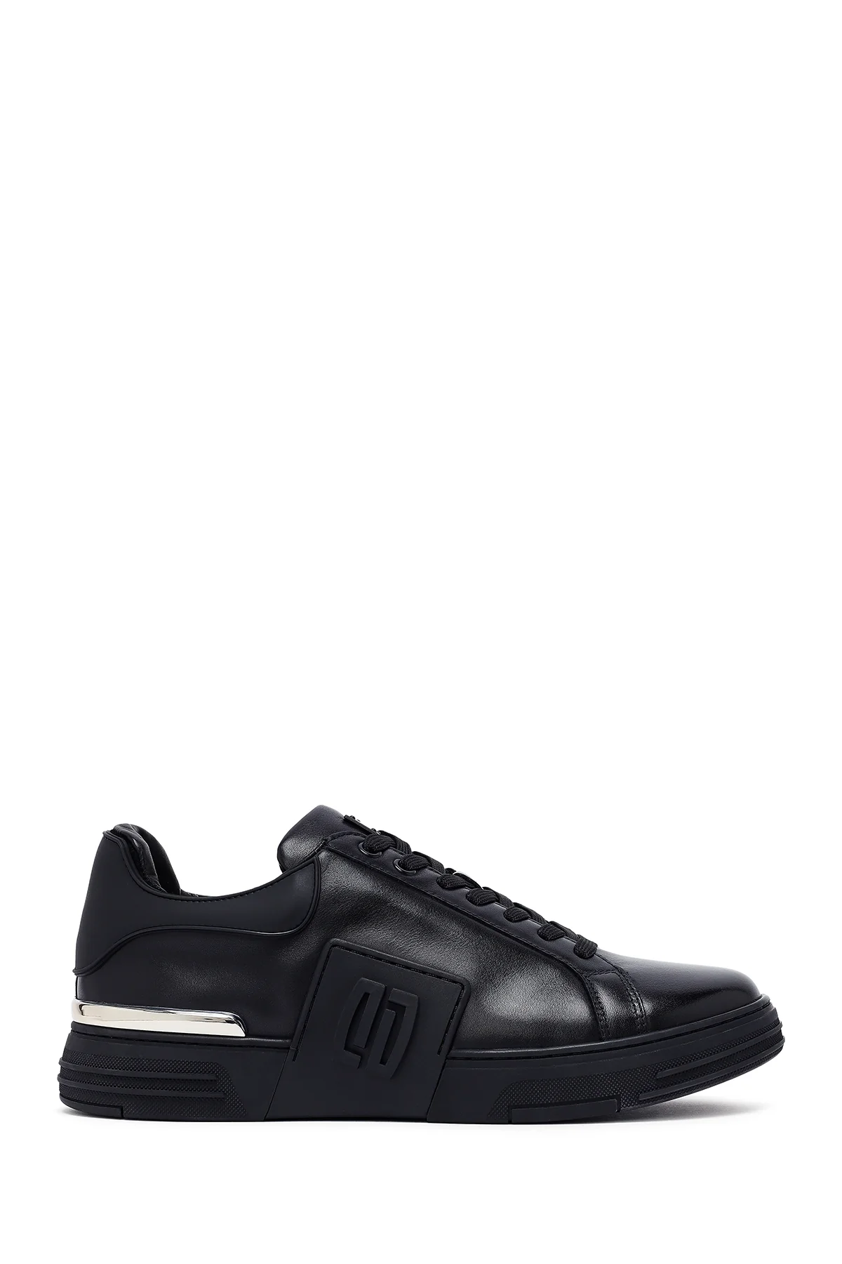 Erkek Siyah Bağcıklı Kalın Tabanlı Deri Sneaker