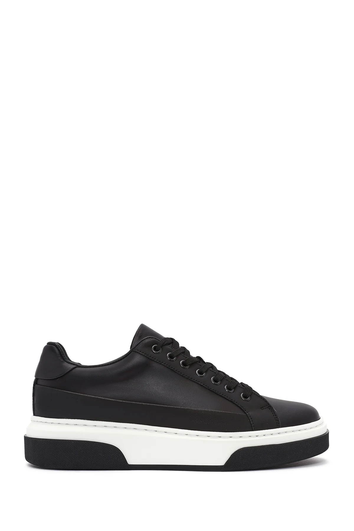 Erkek Siyah Bağcıklı Kalın Tabanlı Deri Sneaker