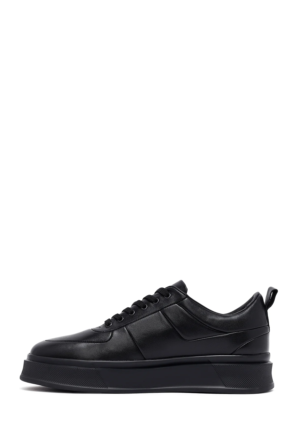 Erkek Siyah Bağcıklı Kalın Tabanlı Deri Sneaker - Image 2