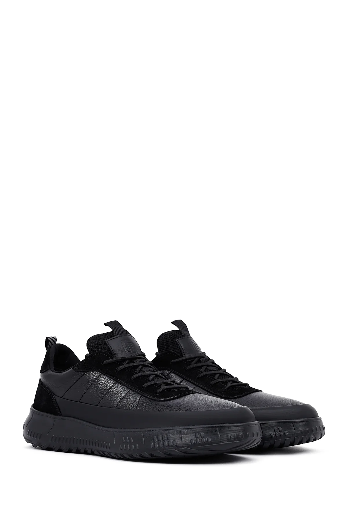 Erkek Siyah Bağcıklı Kalın Tabanlı Deri Sneaker - Image 3