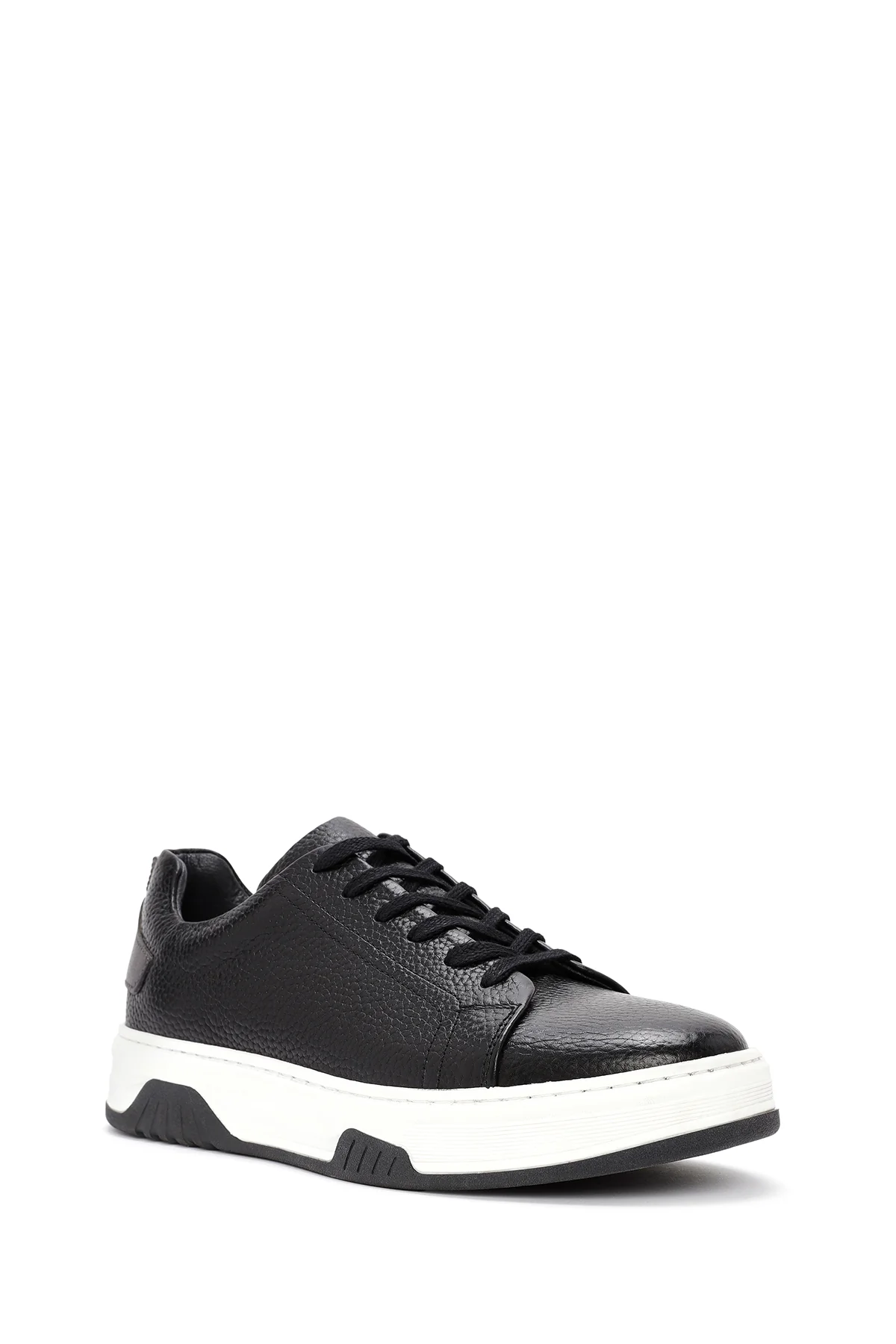 Erkek Siyah Bağcıklı Kalın Tabanlı Deri Sneaker - Image 6