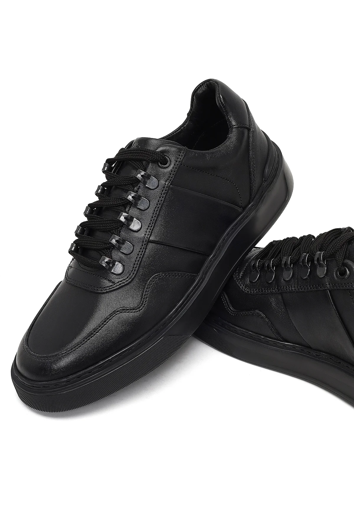 Erkek Siyah Bağcıklı Kalın Tabanlı Deri Sneaker - Image 11