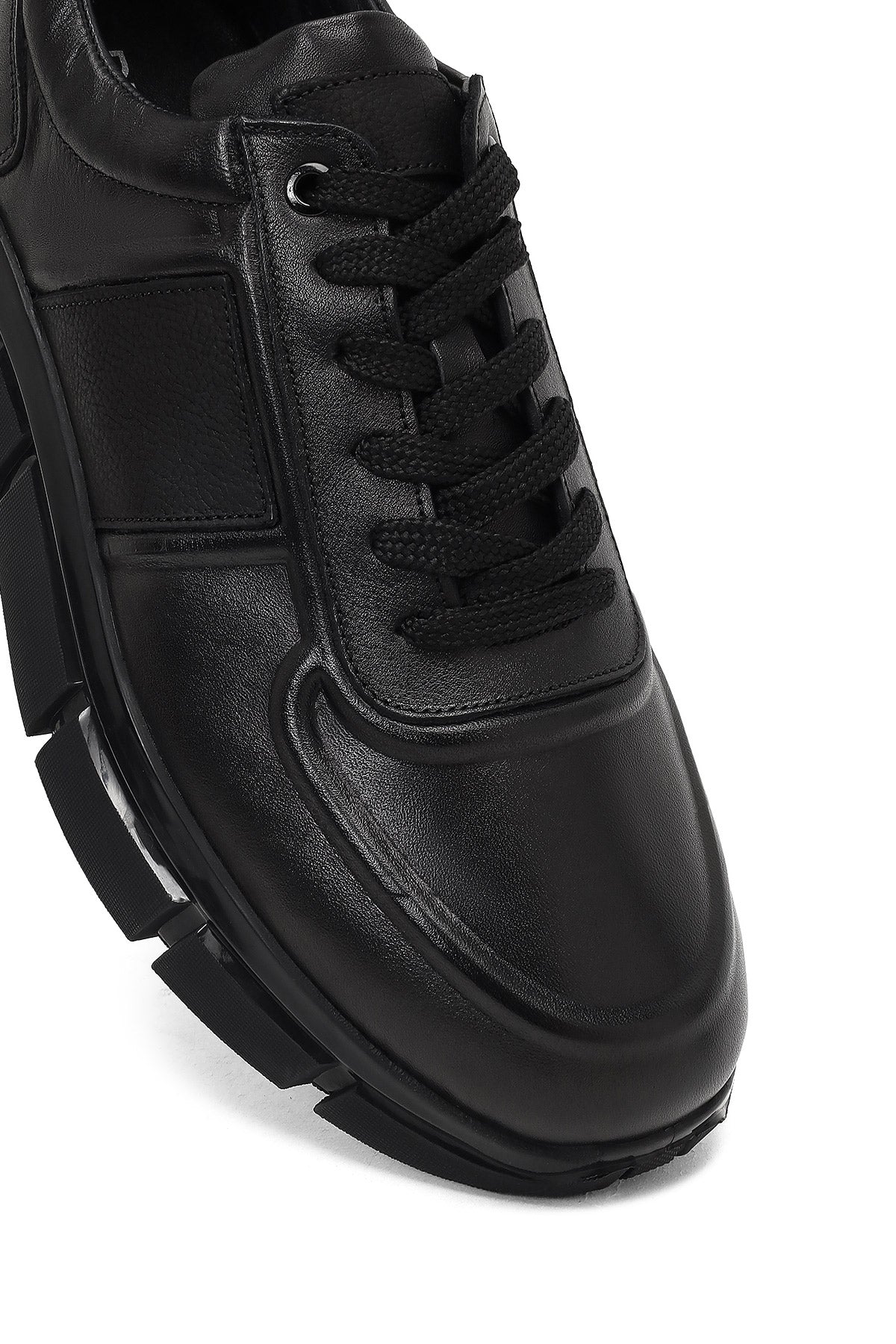 Erkek Siyah Bağcıklı Kalın Tabanlı Deri Sneaker - Image 9