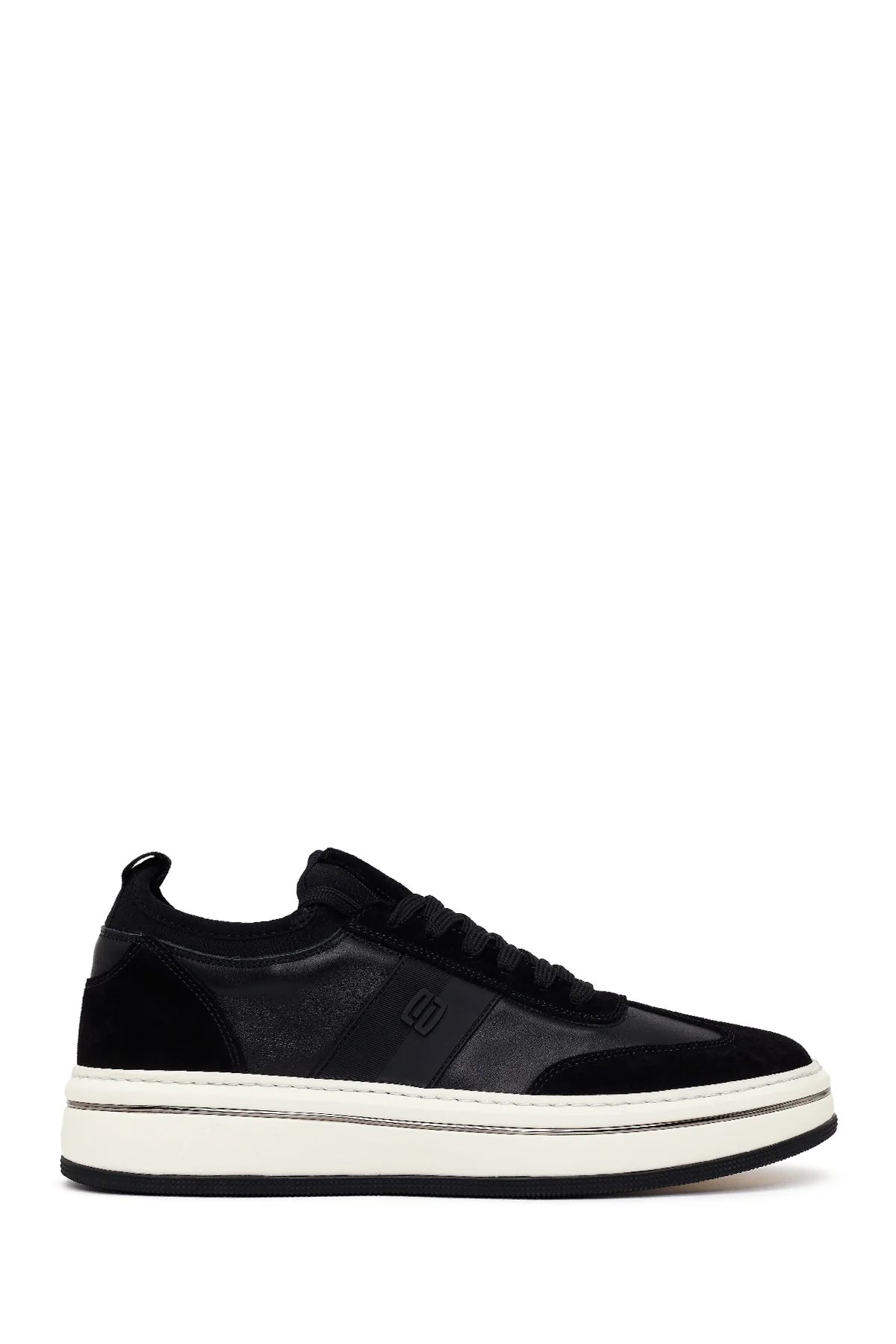 Erkek Siyah Bağcıklı Kalın Tabanlı Deri Sneaker