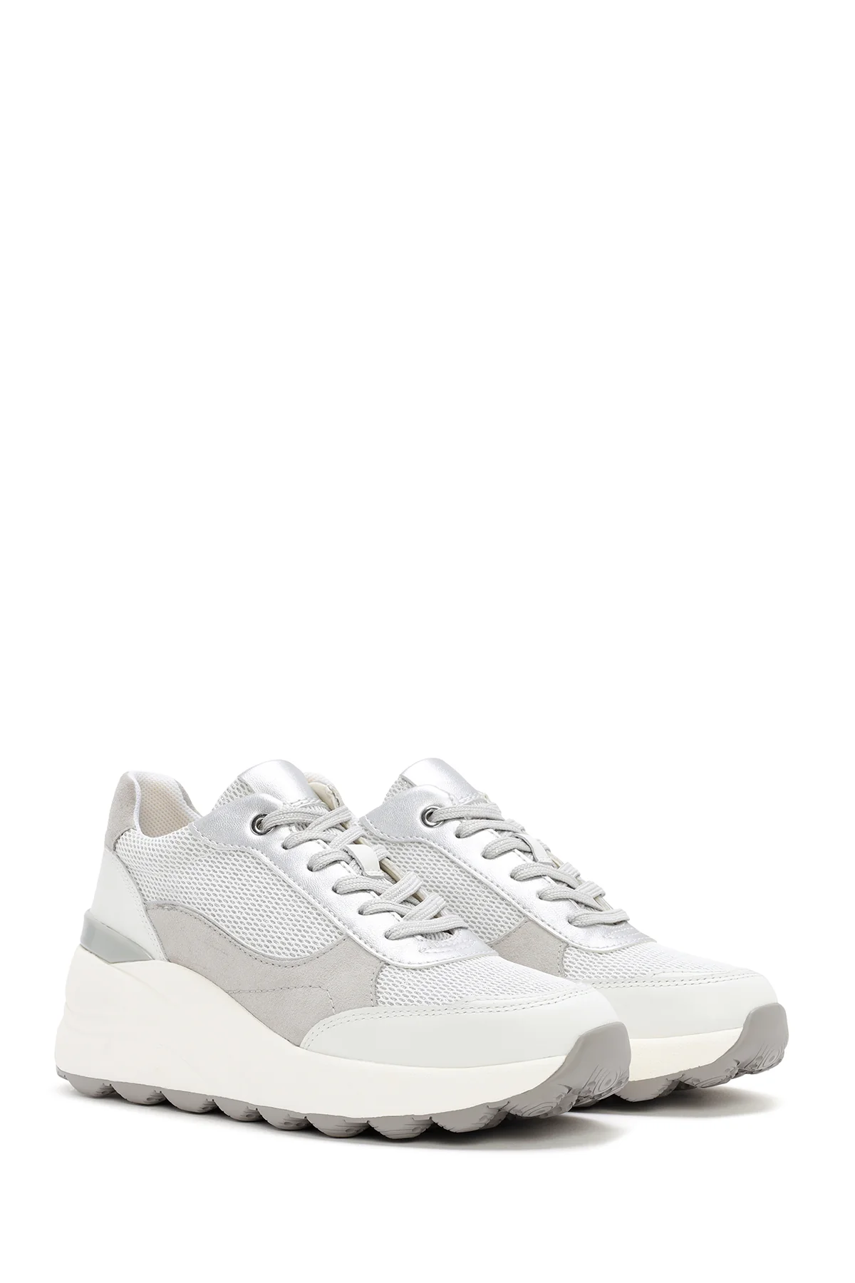 Geox Kadın Beyaz Spherica Bağcıklı Deri Sneaker - Image 3