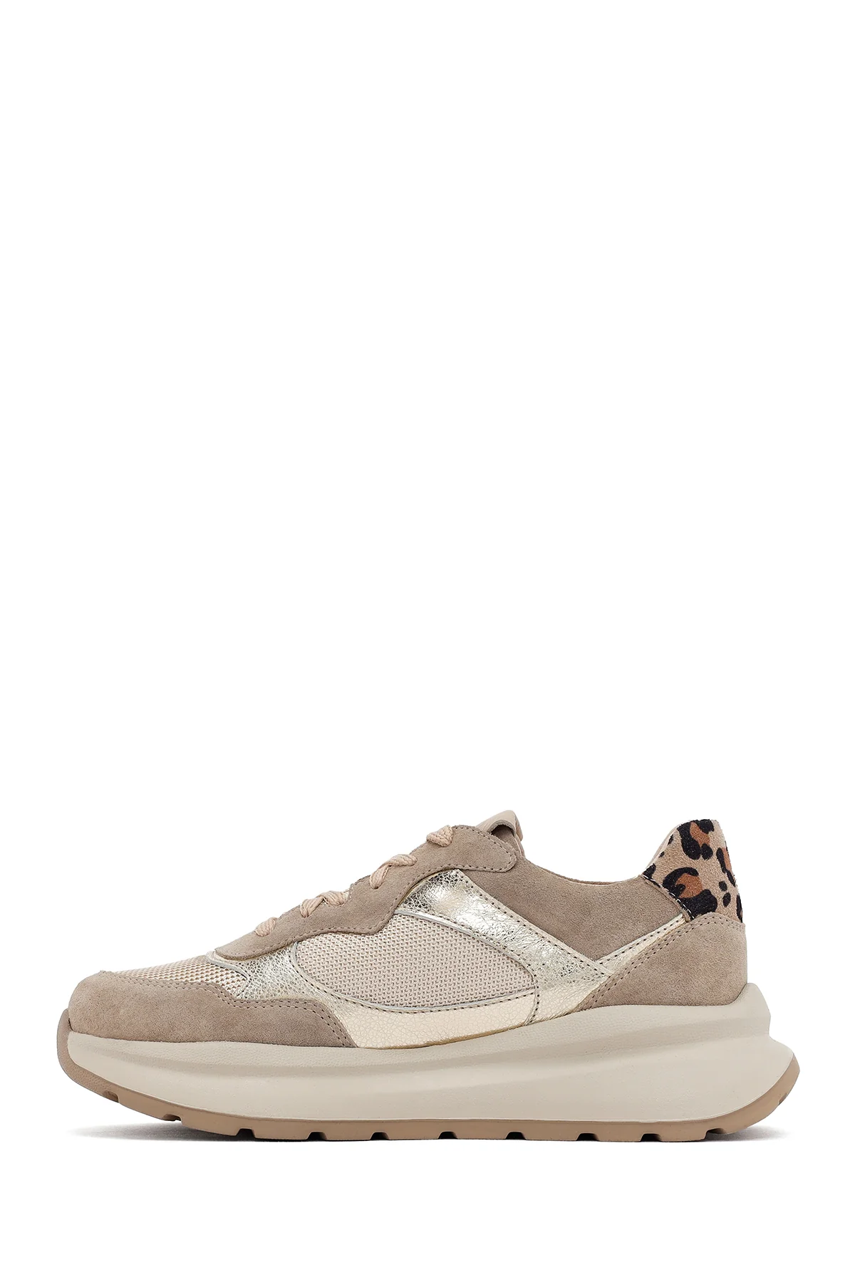 Kadın Bej Bağcıklı Kalın Tabanlı Deri Sneaker - Image 2