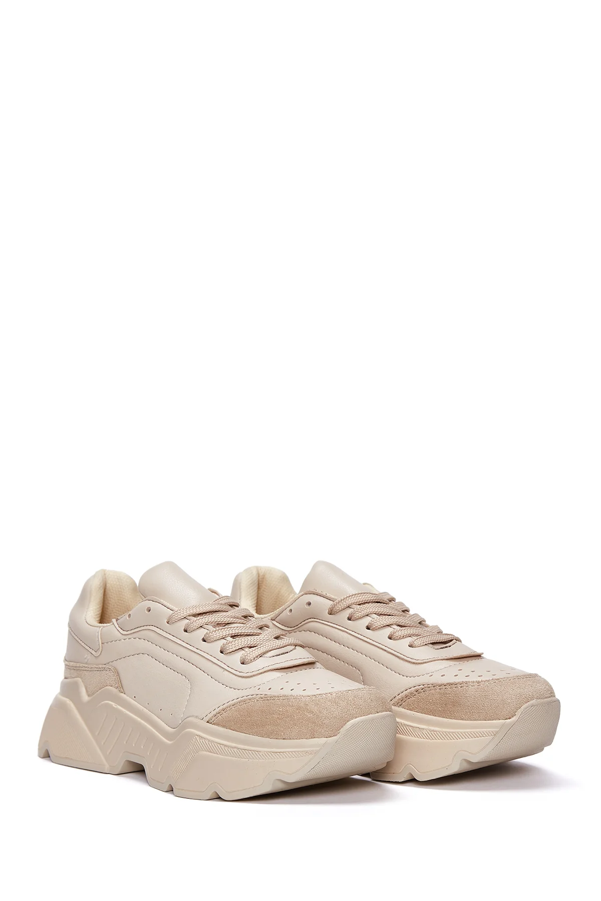 Kadın Bej Kalın Tabanlı Bağcıklı Sneaker - Image 3