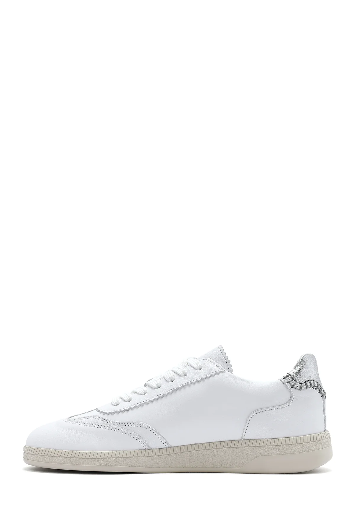 Kadın Beyaz Bağcıklı Deri Sneaker - Image 2