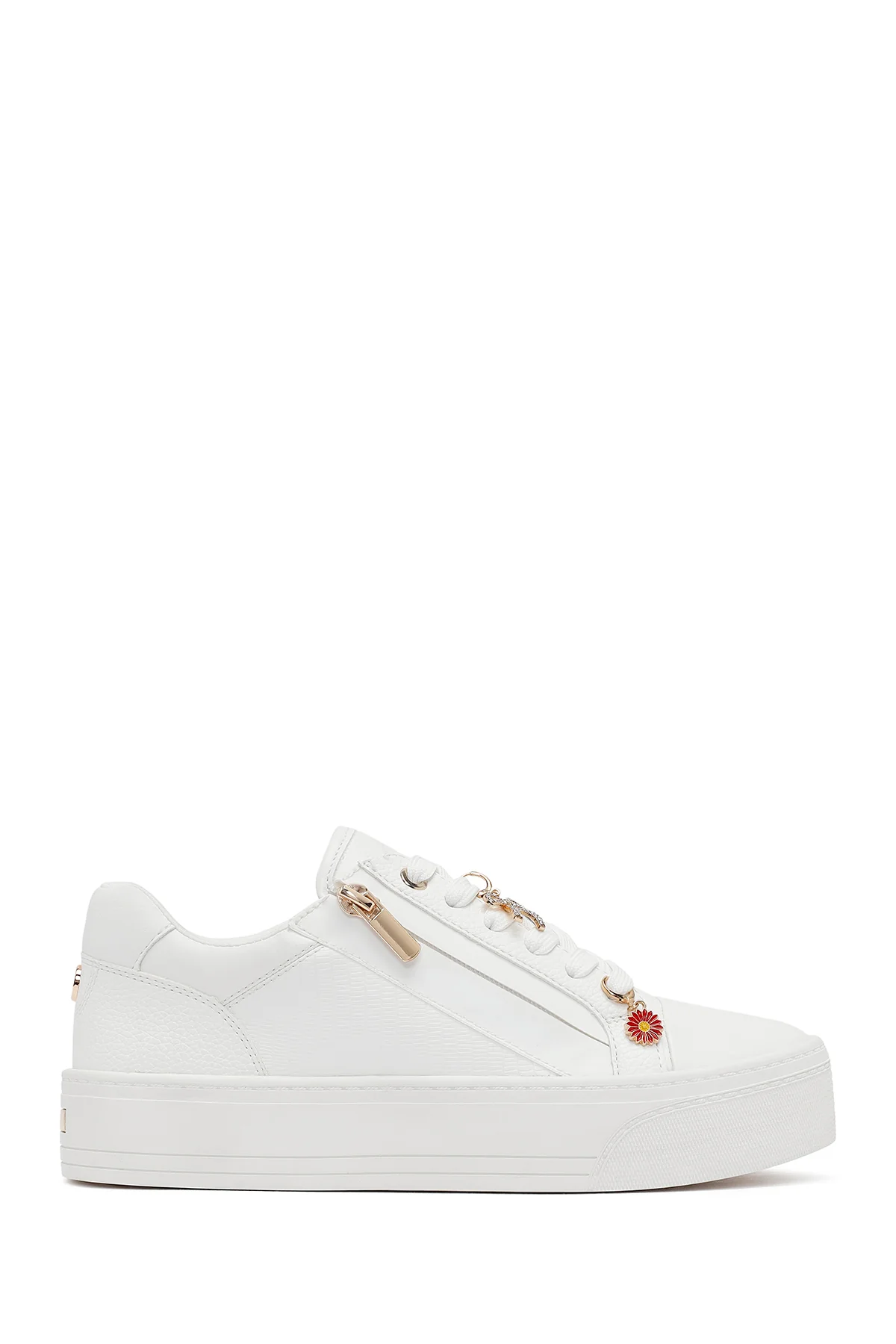 Kadın Beyaz Bağcıklı Kalın Tabanlı Sneaker - Image 2