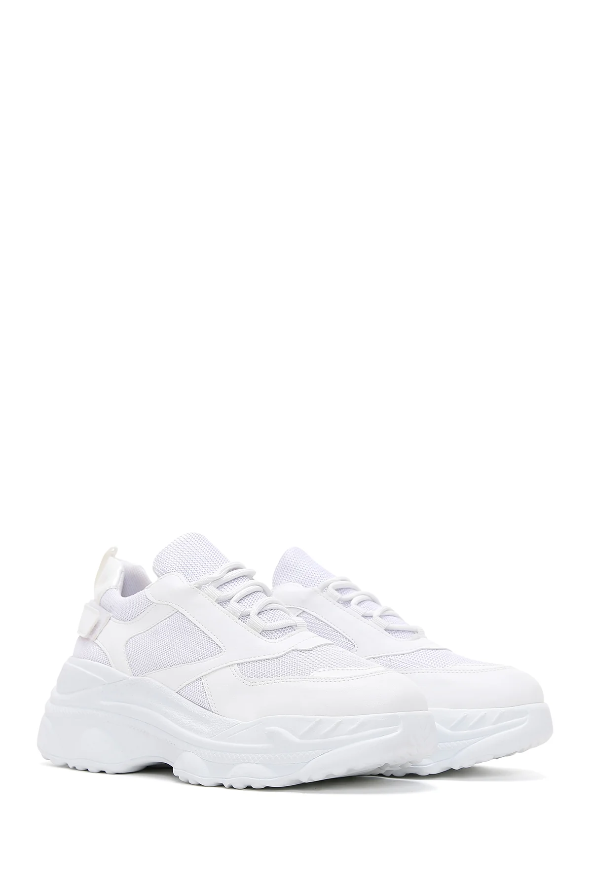 Kadın Beyaz Kalın Tabanlı Sneaker - Image 3