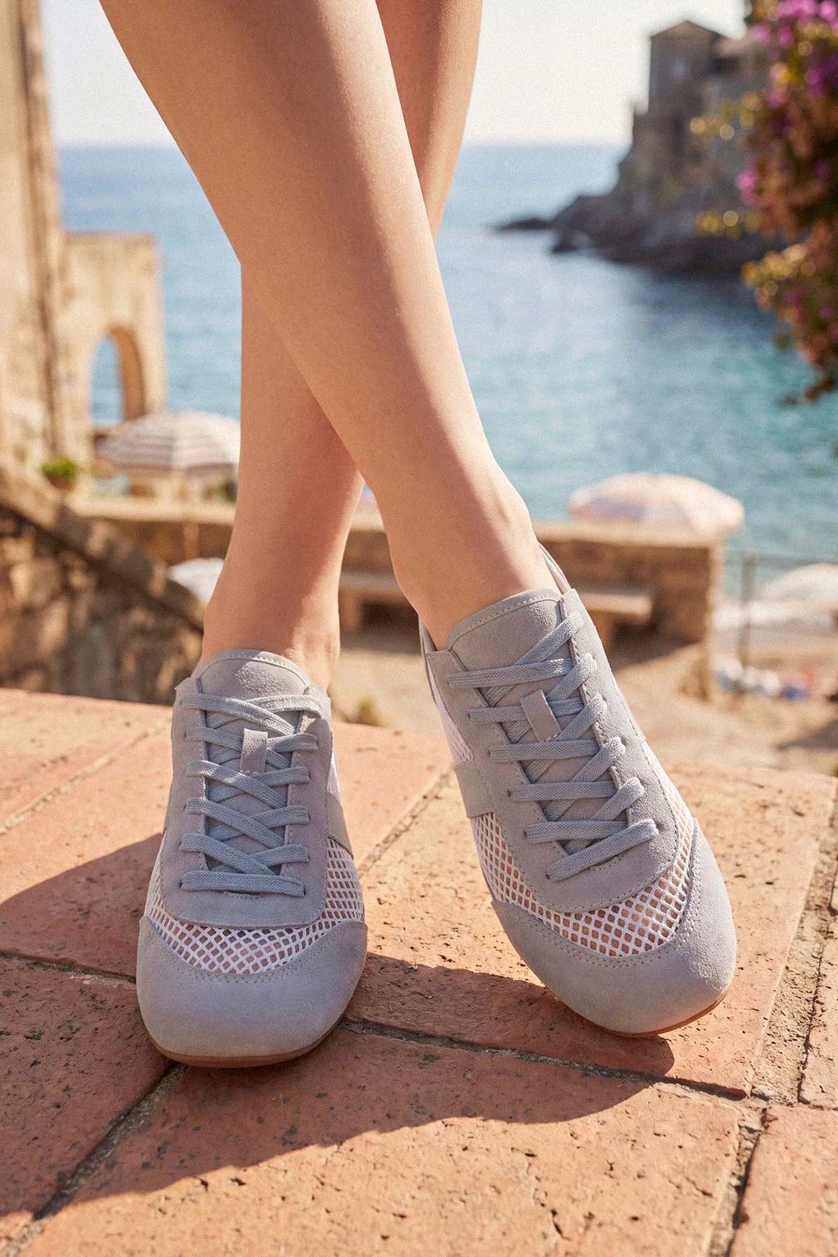 Kadın Mavi Bağcıklı Fileli Deri Sneaker - Image 2