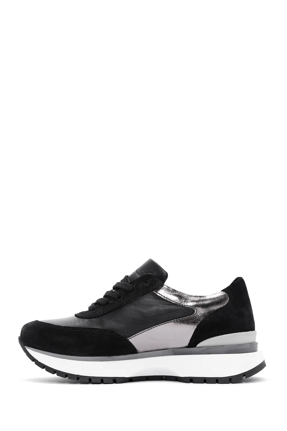 Kadın Siyah Bağcıklı Deri Sneaker - Image 2