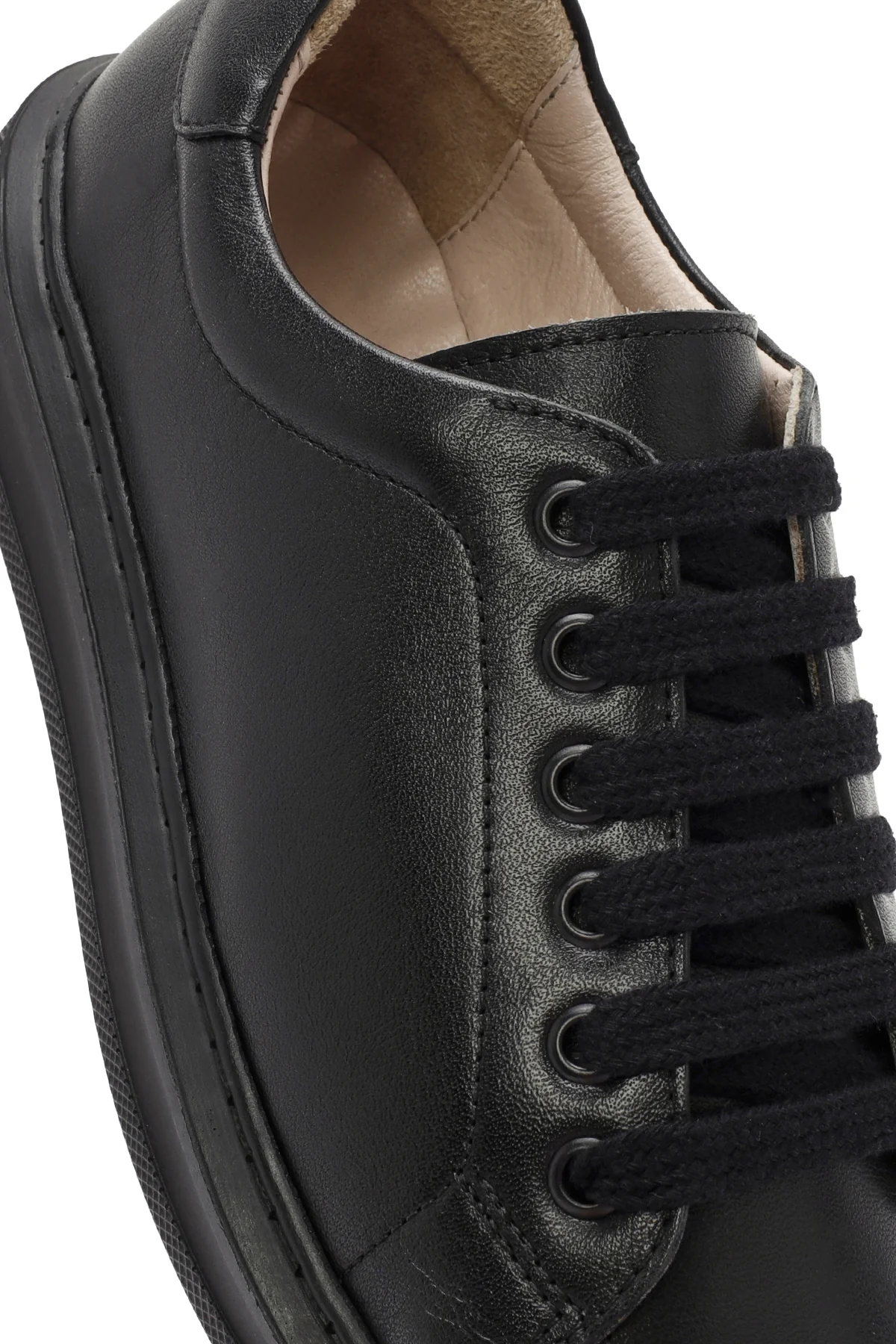 Kadın Siyah Bağcıklı Deri Sneaker - Image 9