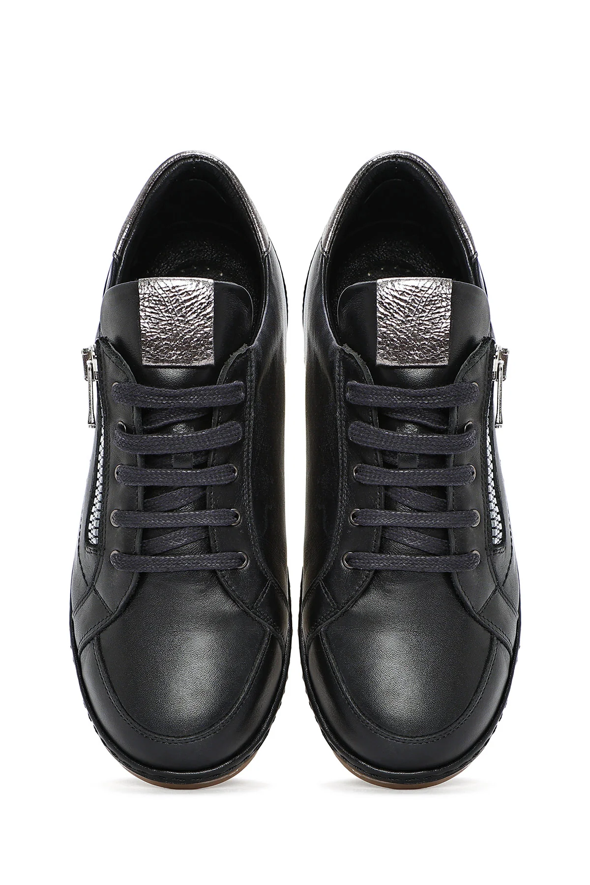 Kadın Siyah Bağcıklı Deri Sneaker - Image 6