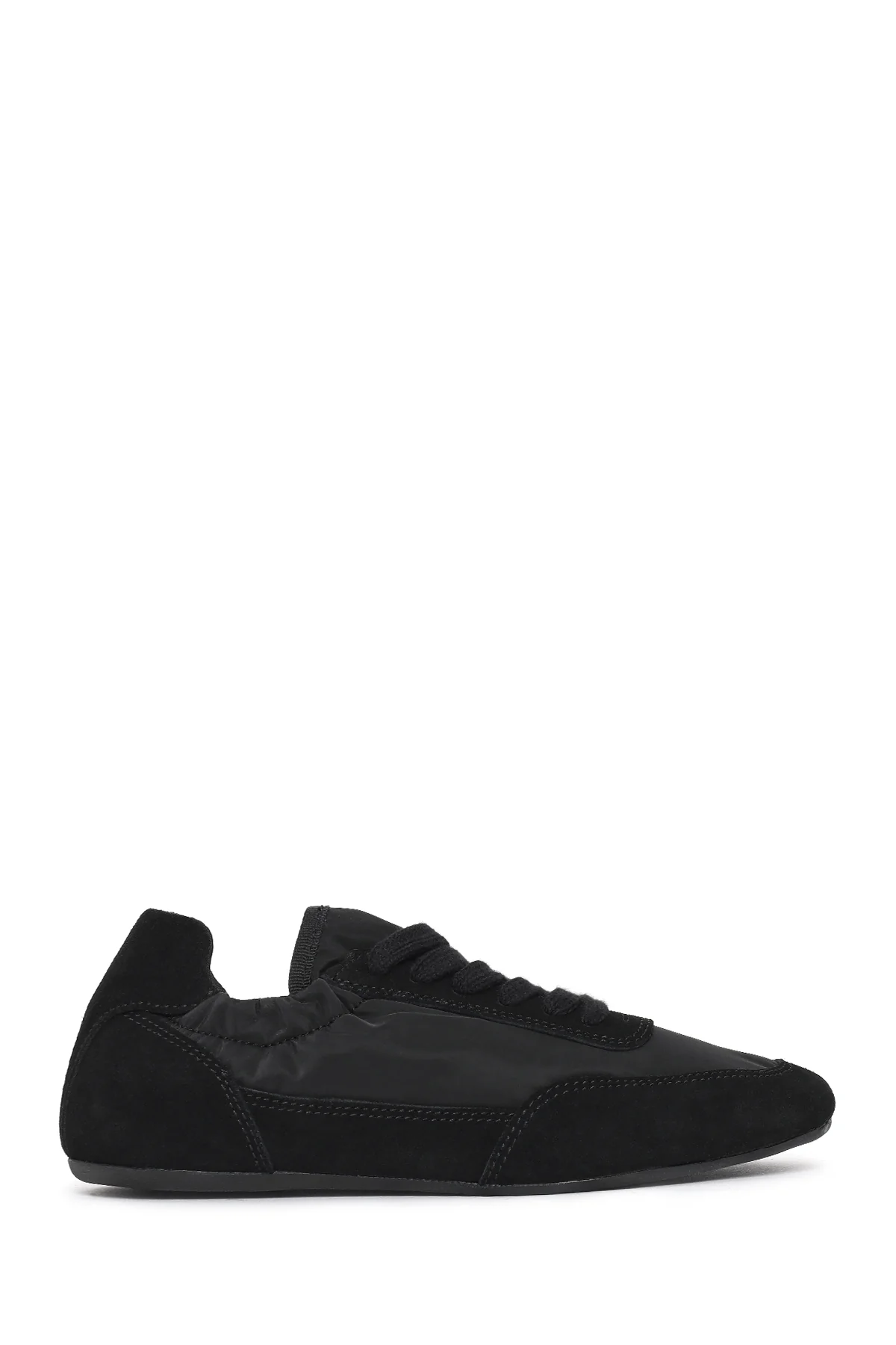 Kadın Siyah Bağcıklı Deri Sneaker