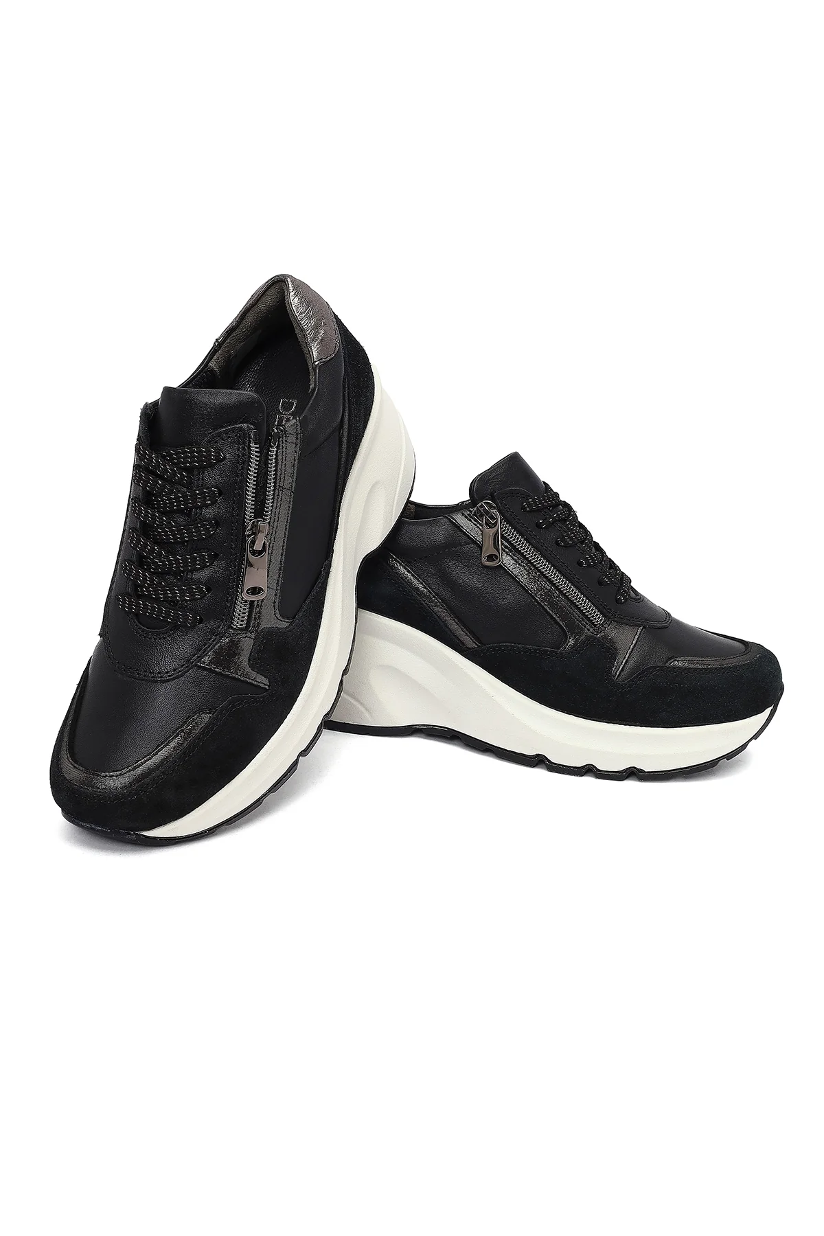 Kadın Siyah Bağcıklı Fermuar Detaylı Dolgu Topuklu Deri Sneaker - Image 12