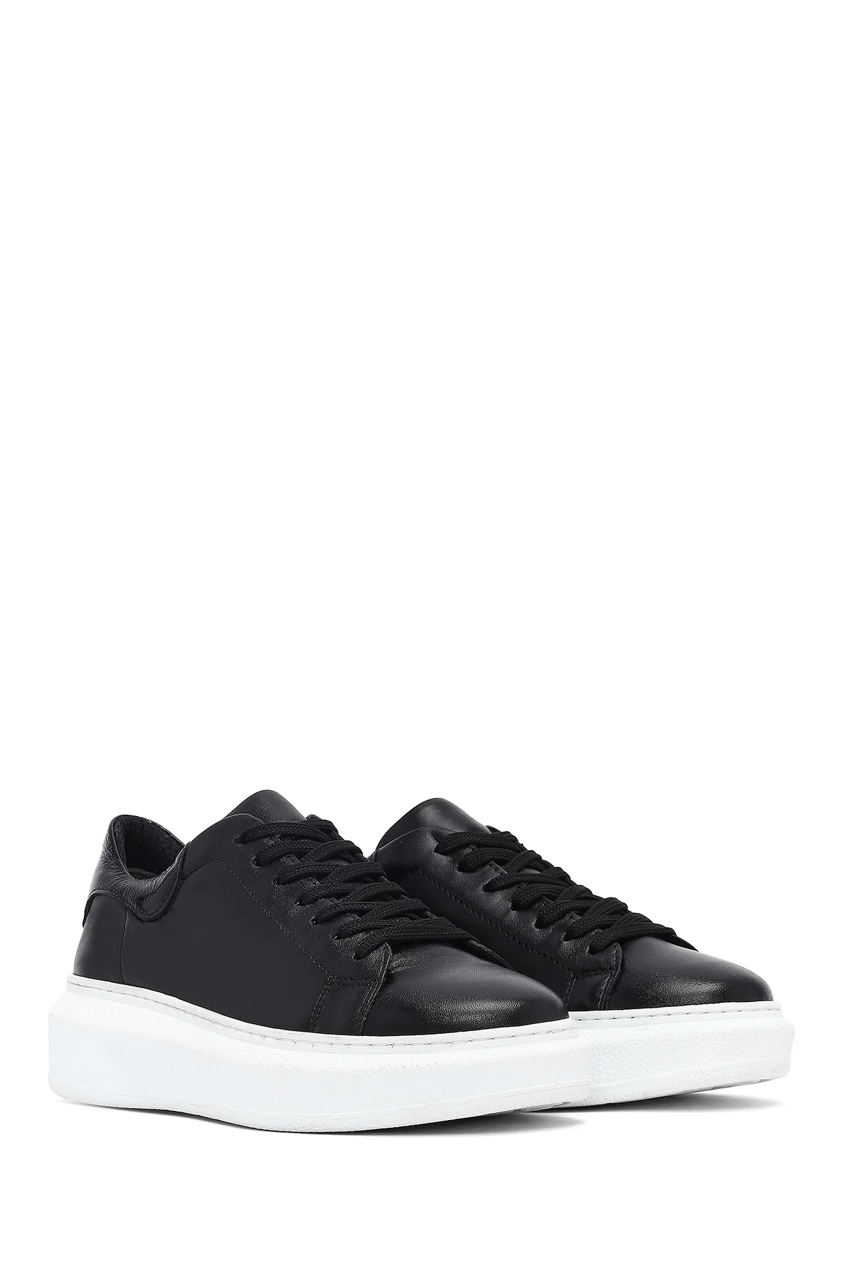 Kadın Siyah Bağcıklı Kalın Taban Deri Sneaker - Image 3