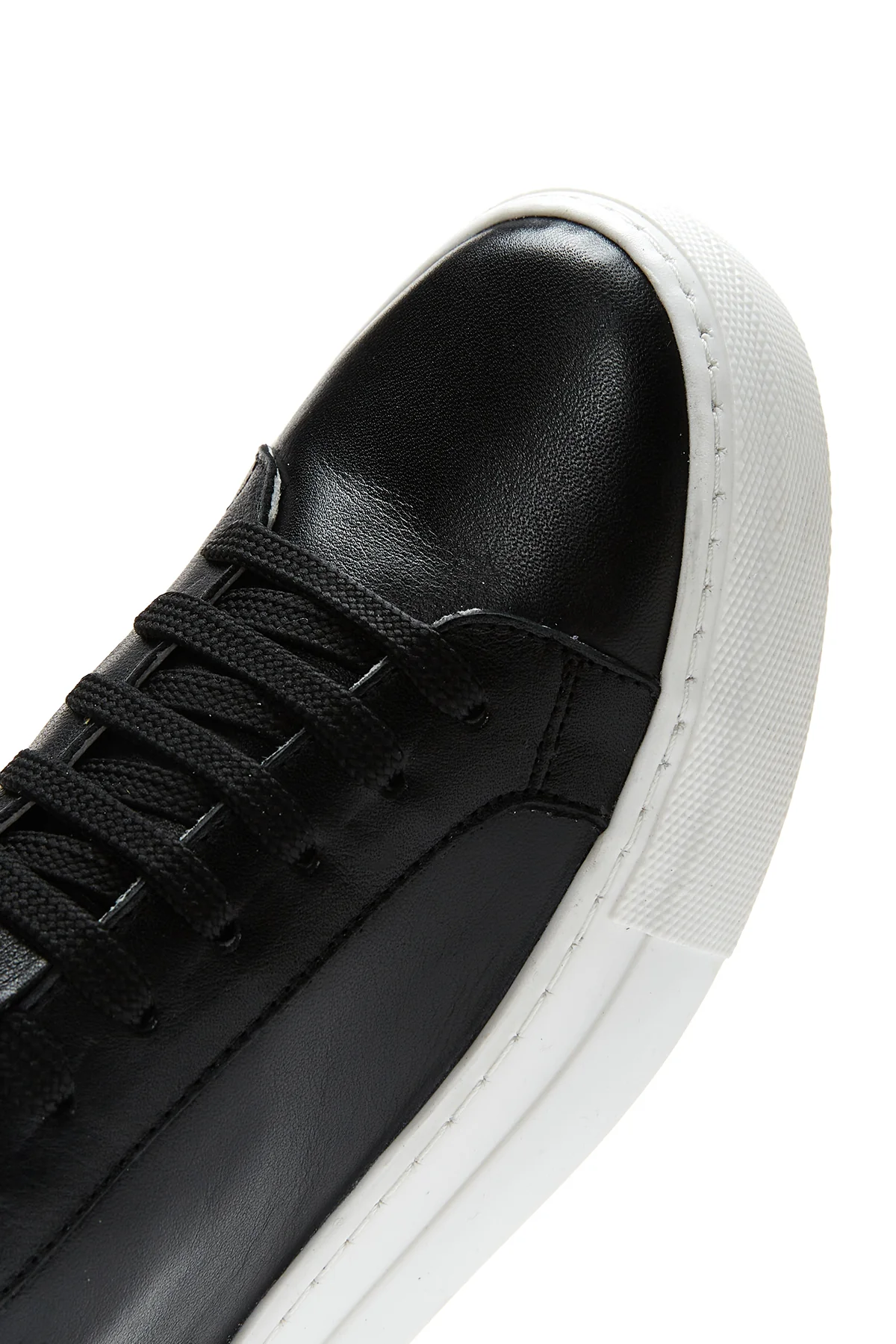 Kadın Siyah Bağcıklı Kalın Tabanlı Deri Sneaker - Image 7