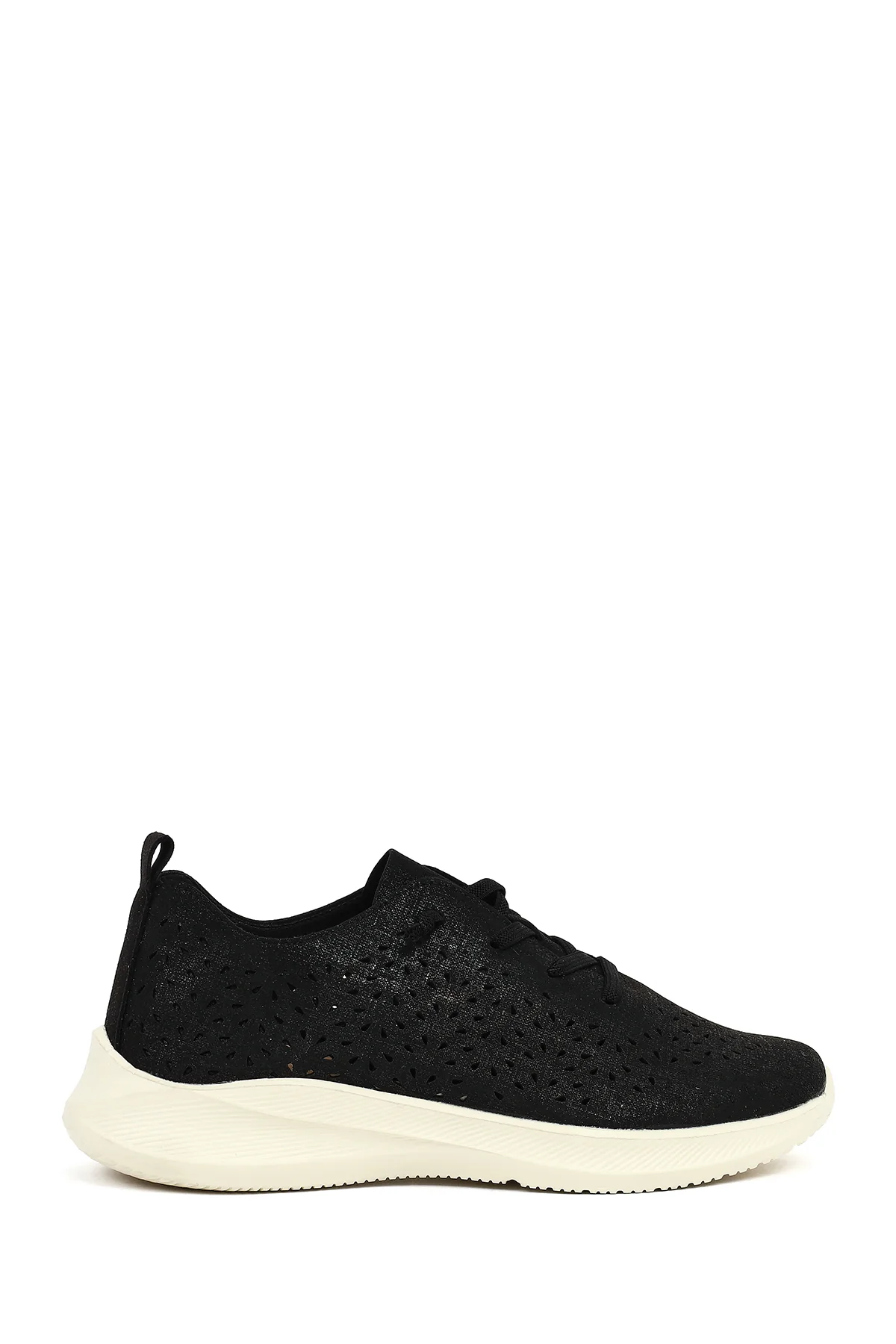 Kadın Siyah Bağcıklı Kalın Tabanlı Desenli Kumaş Comfort Sneaker