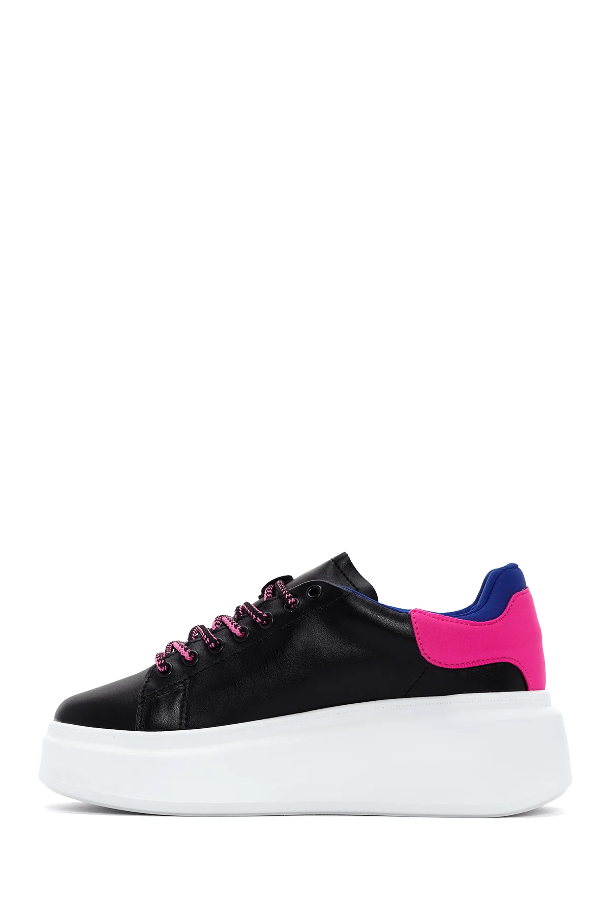Kadın Siyah Bağcıklı Kalın Tabanlı Sneaker - Image 2