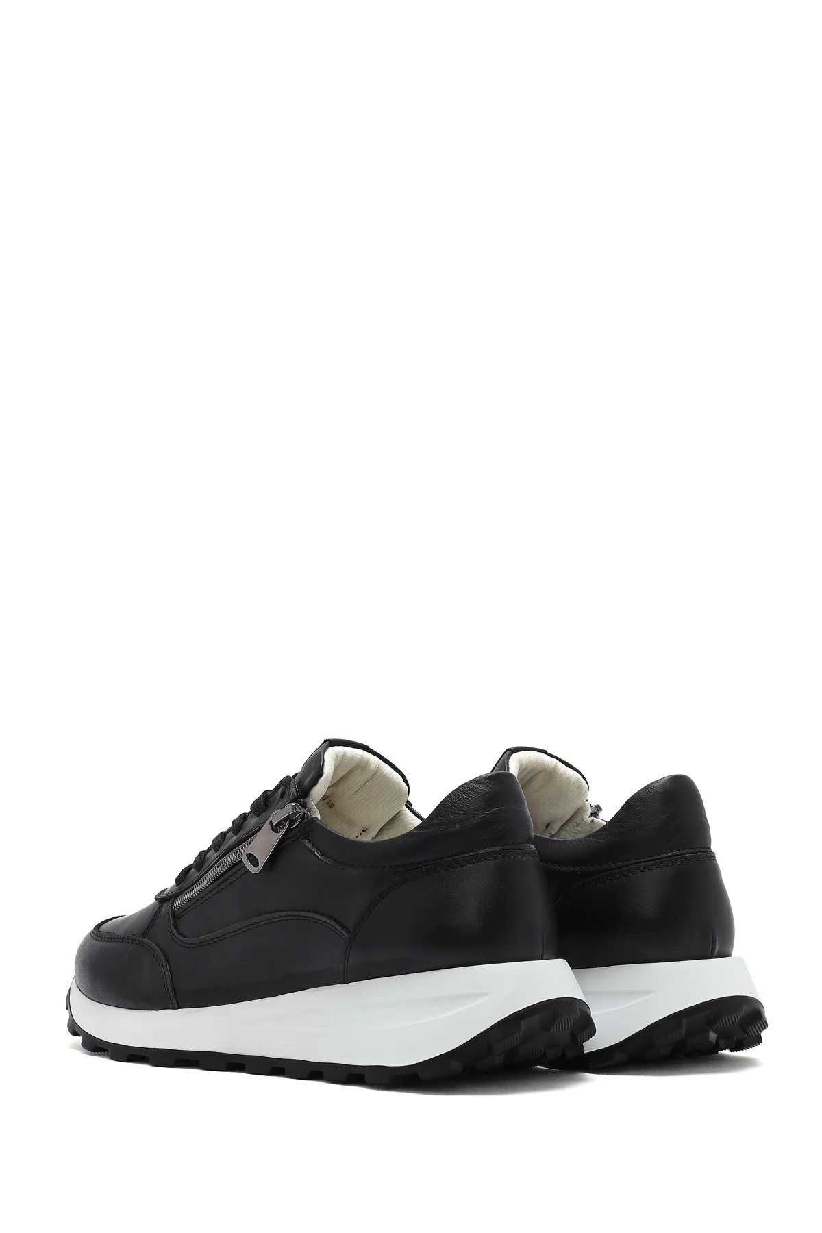 Kadın Siyah Bağcıklı Yandan Fermuarlı Deri Sneaker - Image 5