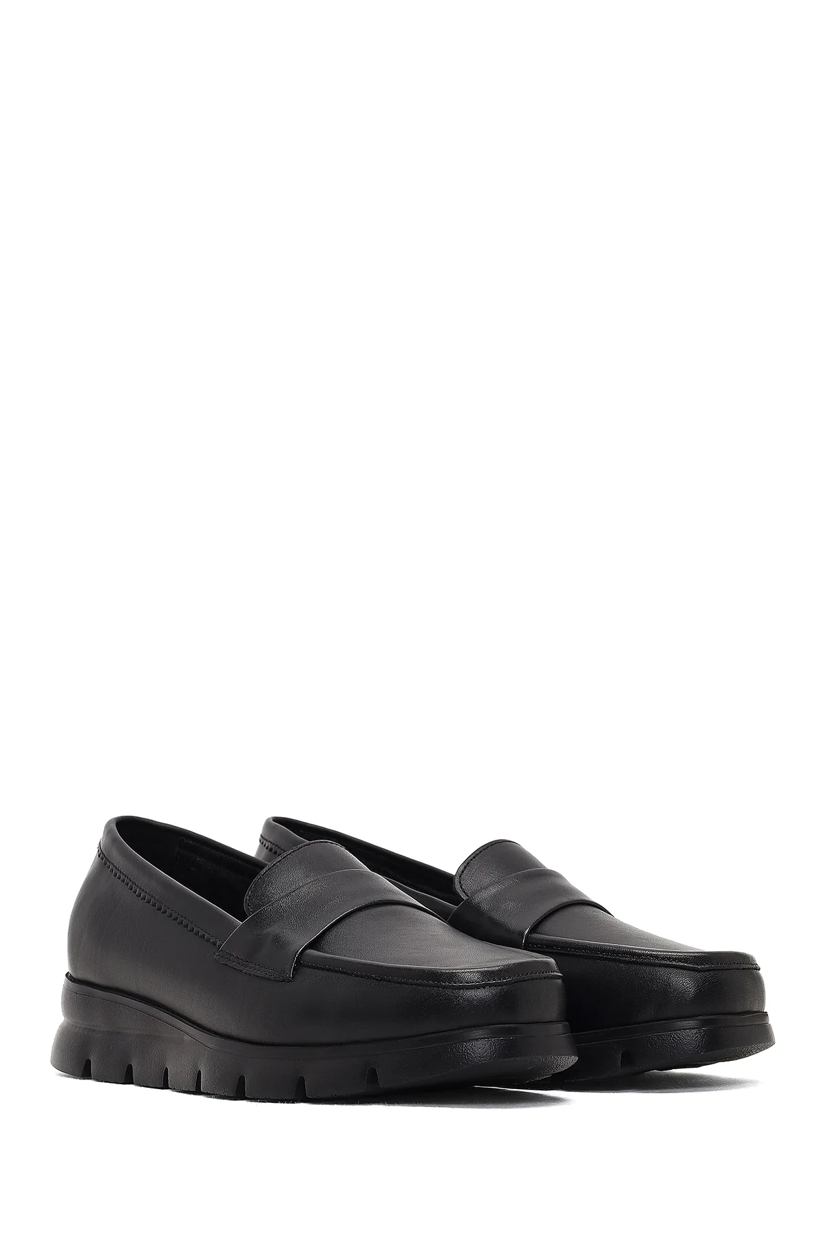 Kadın Siyah Dolgu Topuklu Deri Comfort Loafer - Image 3