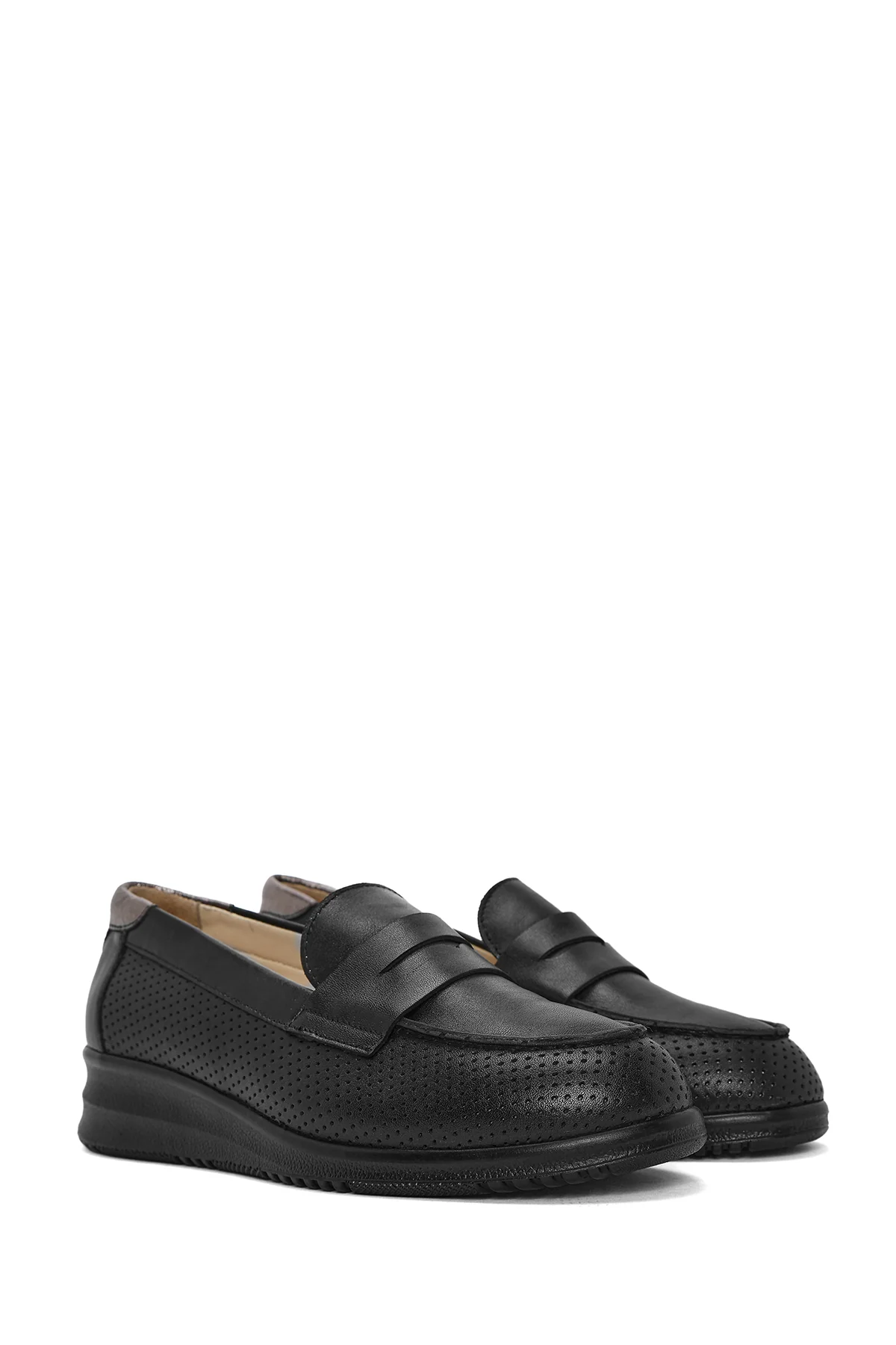 Kadın Siyah Dolgu Topuklu Deri Comfort Loafer - Image 2